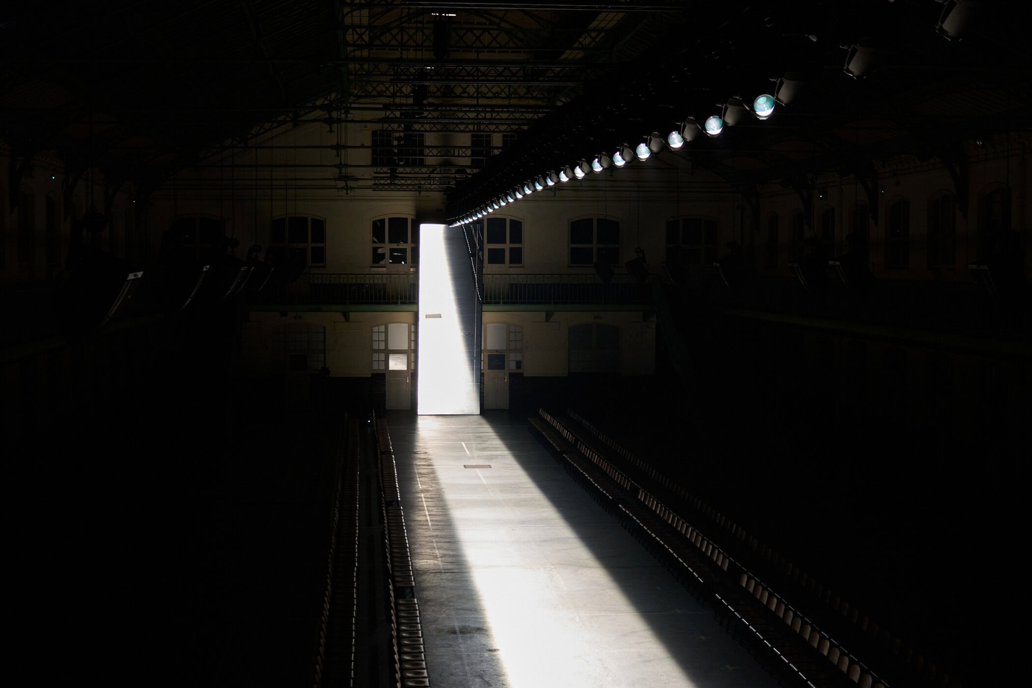 Dries Van Noten Fall 2026 Fashion Show Atmosphere