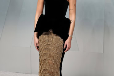 Dua Lipa Wears Schiaparelli Haute Couture to the 2026 Vanity Fair Oscar Party