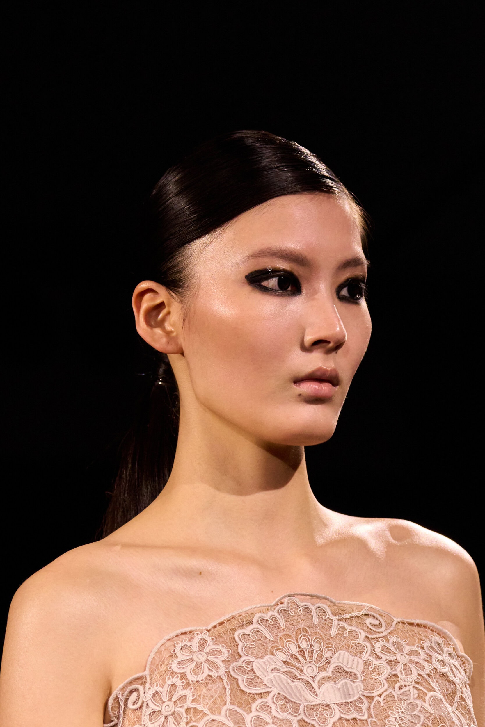 Elie Saab Fall 2026 Fashion Show Details