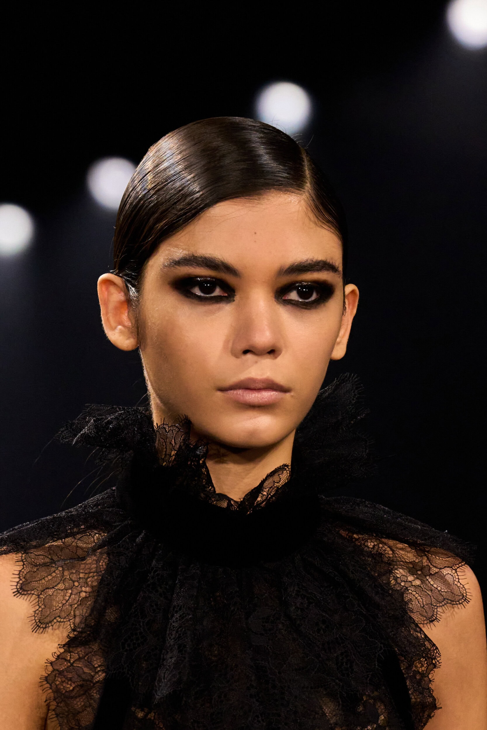 Elie Saab Fall 2026 Fashion Show Details