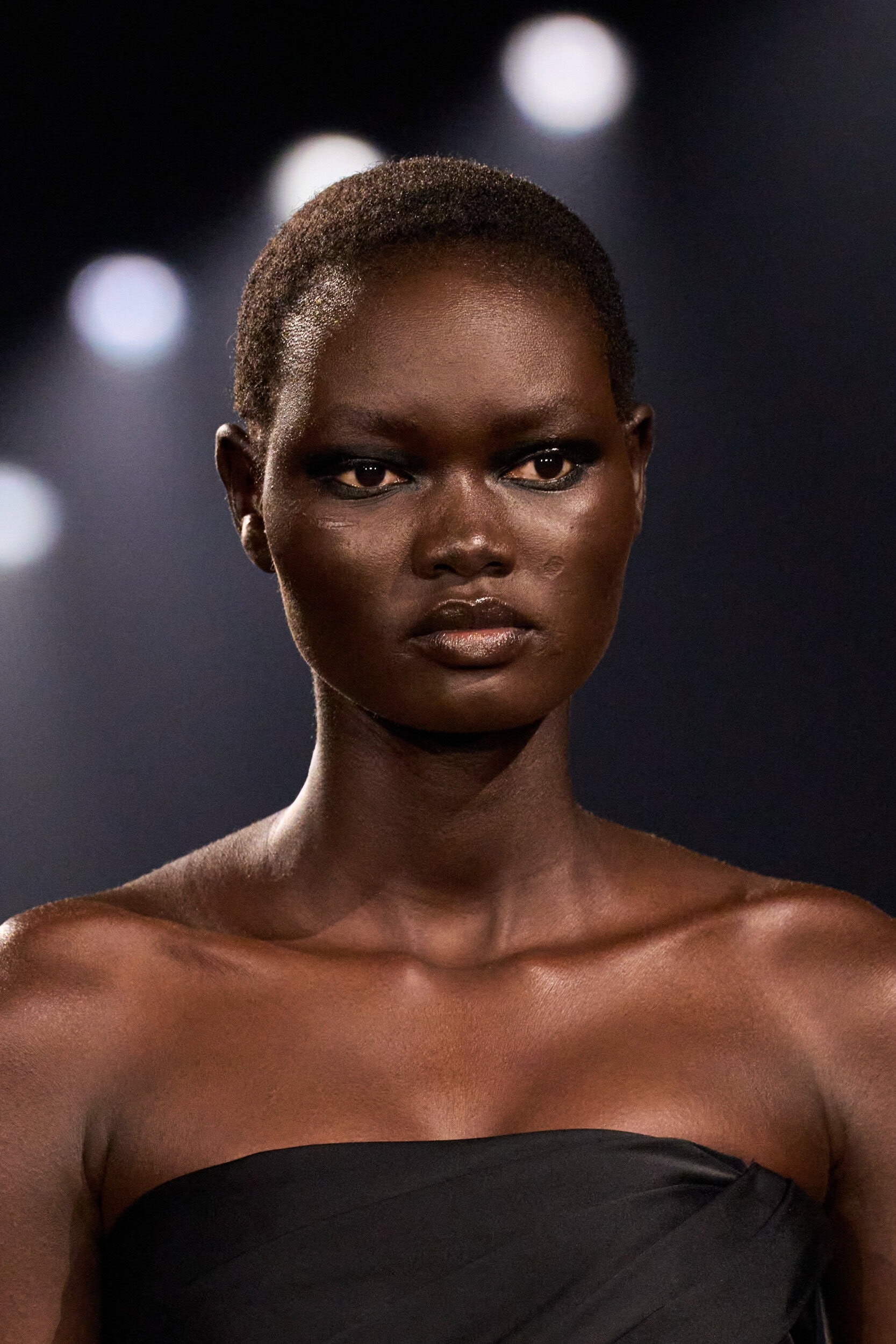 Elie Saab Fall 2026 Fashion Show Details