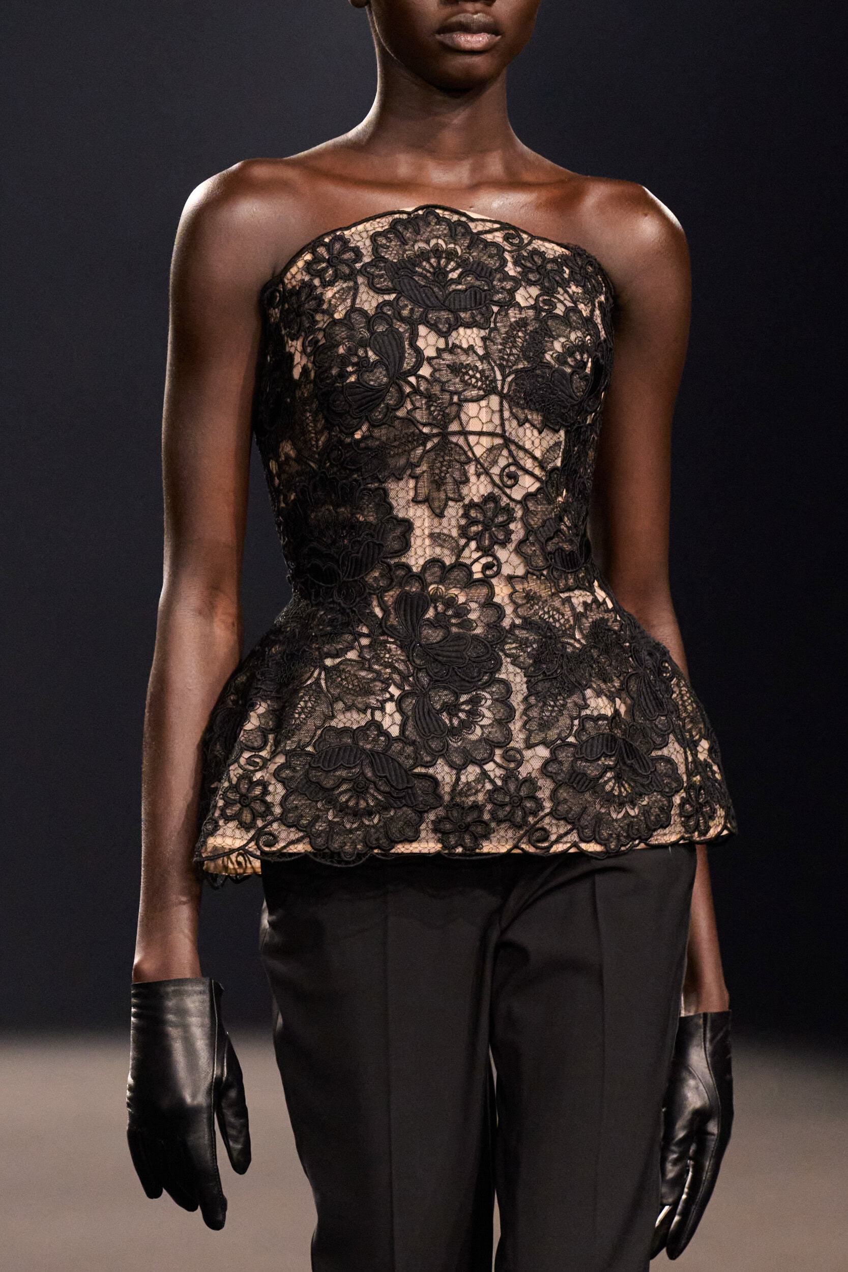 Elie Saab Fall 2026 Fashion Show Details