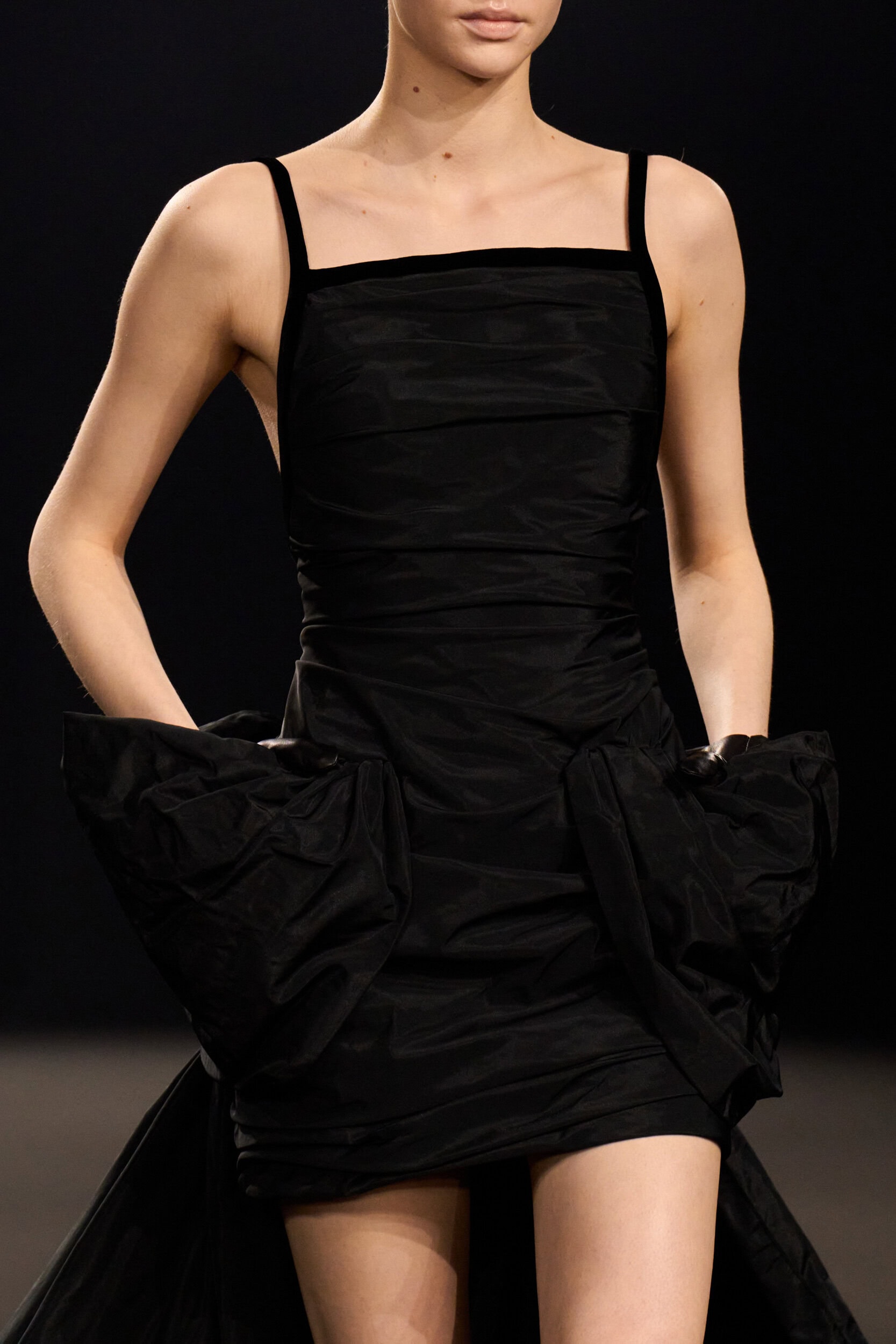 Elie Saab Fall 2026 Fashion Show Details