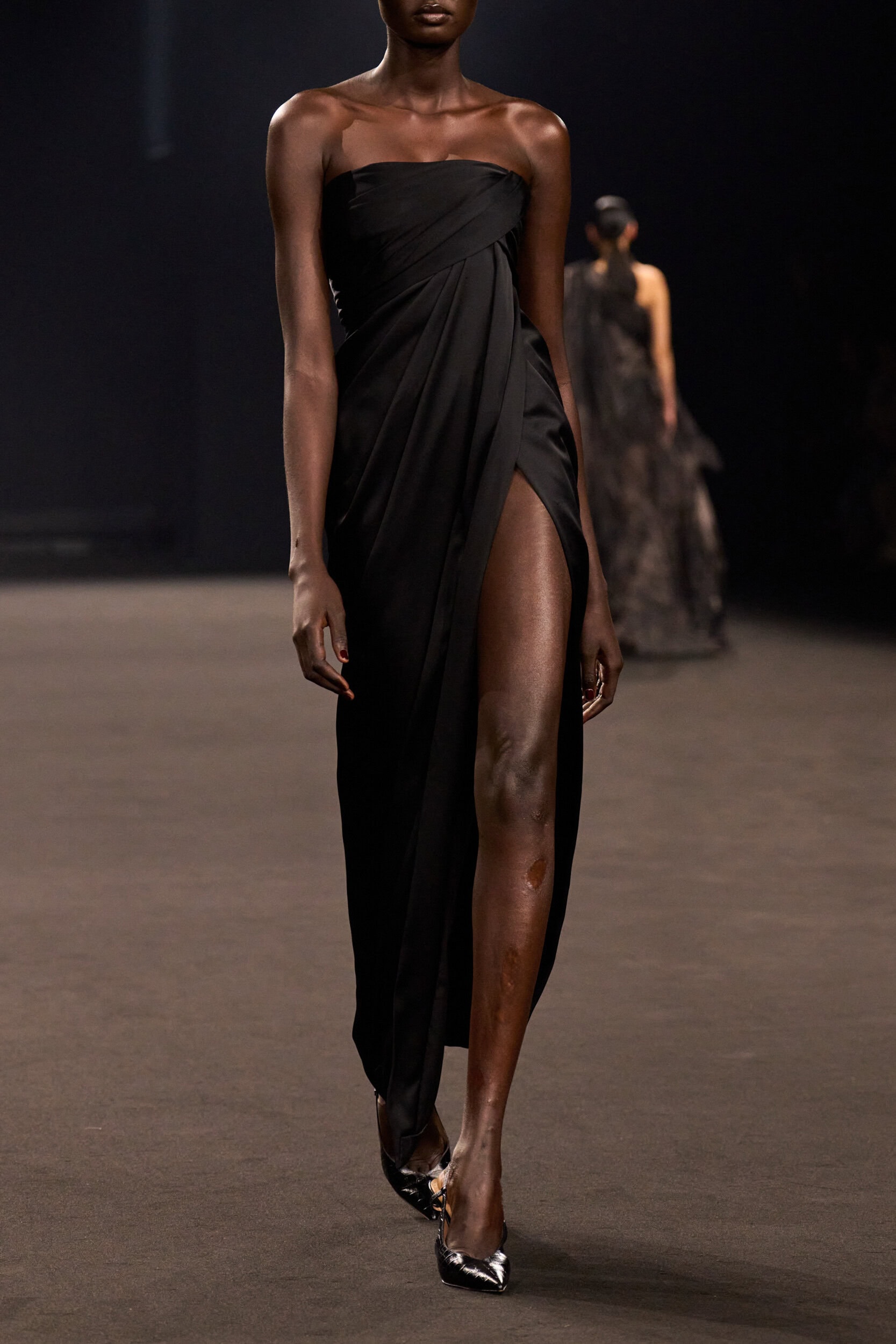 Elie Saab Fall 2026 Fashion Show Details