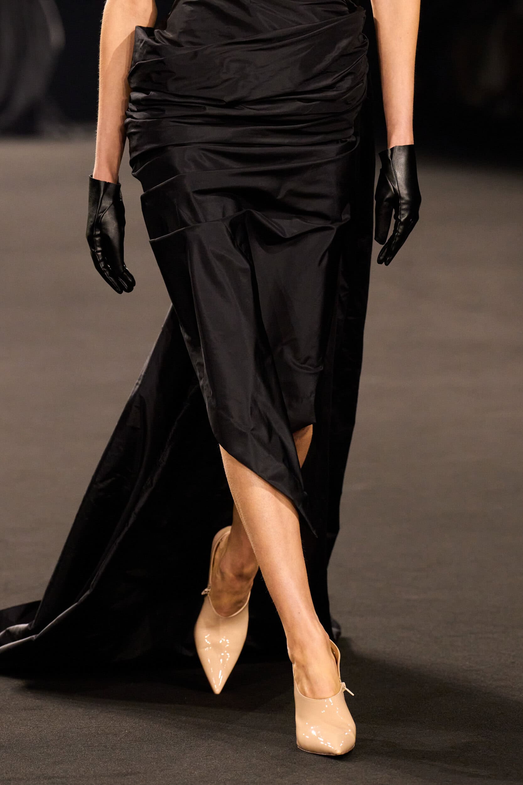 Elie Saab Fall 2026 Fashion Show Details