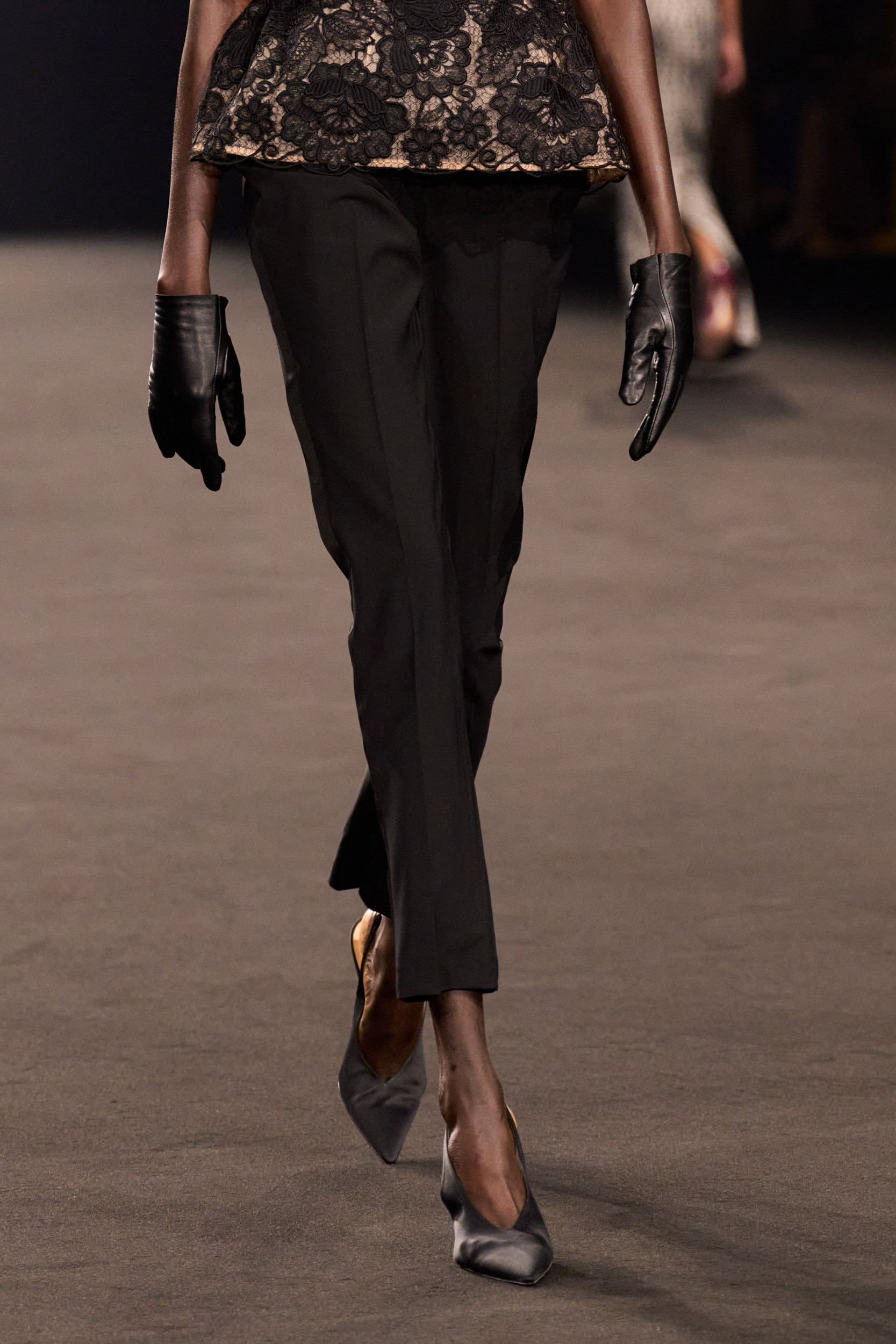 Elie Saab Fall 2026 Fashion Show Details