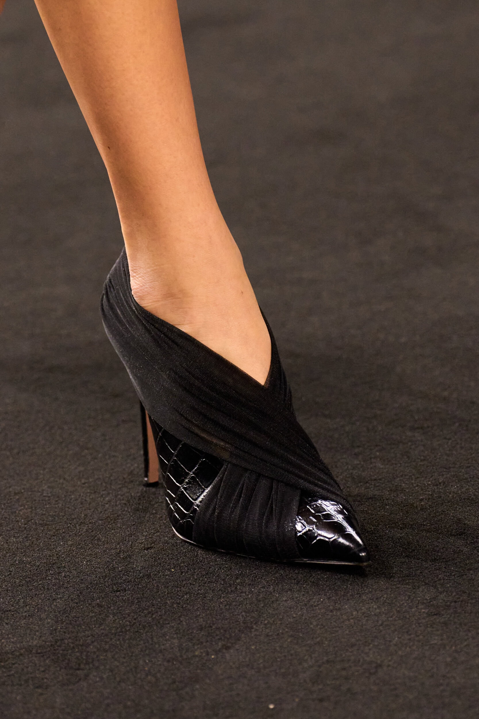 Elie Saab Fall 2026 Fashion Show Details