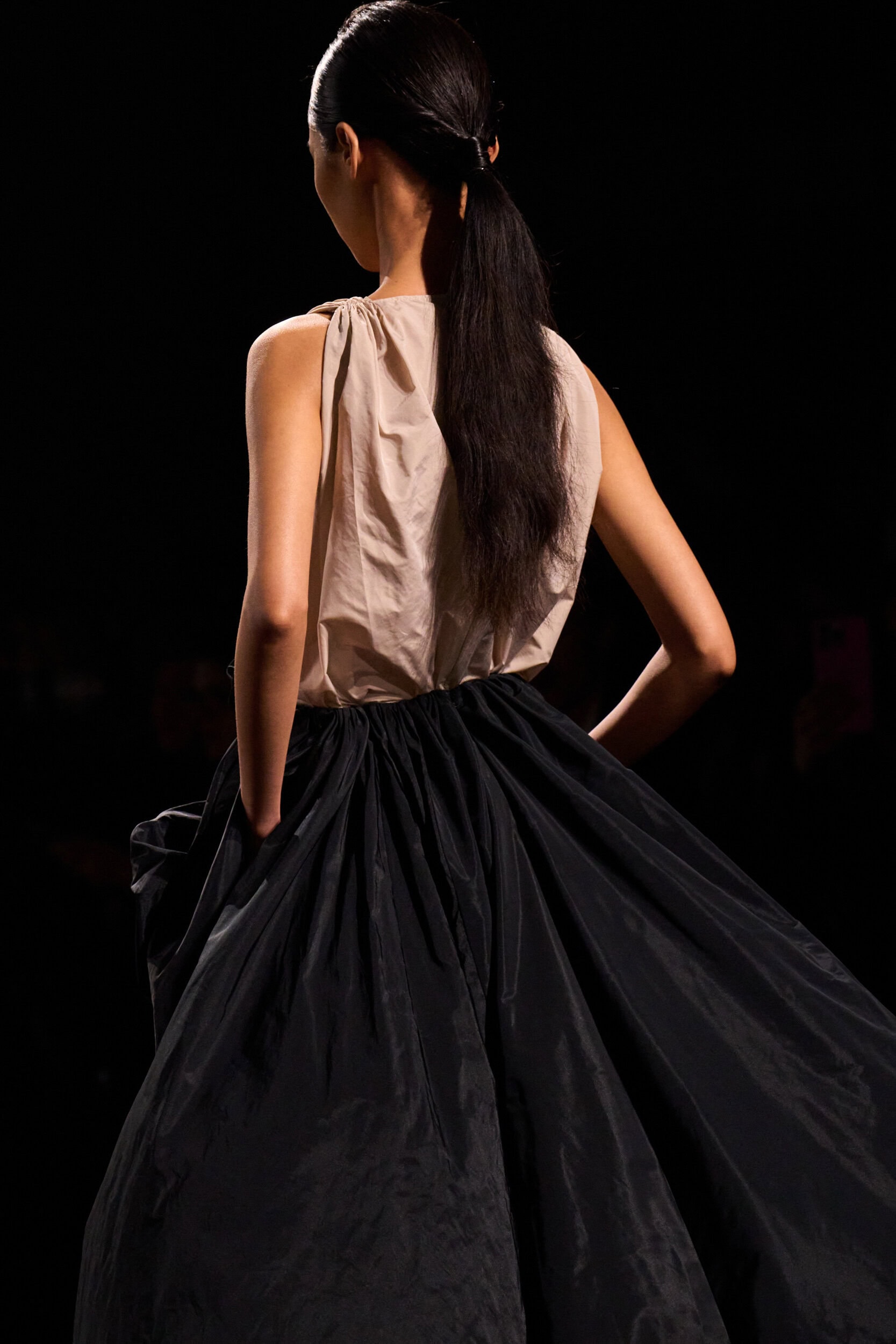 Elie Saab Fall 2026 Fashion Show Details