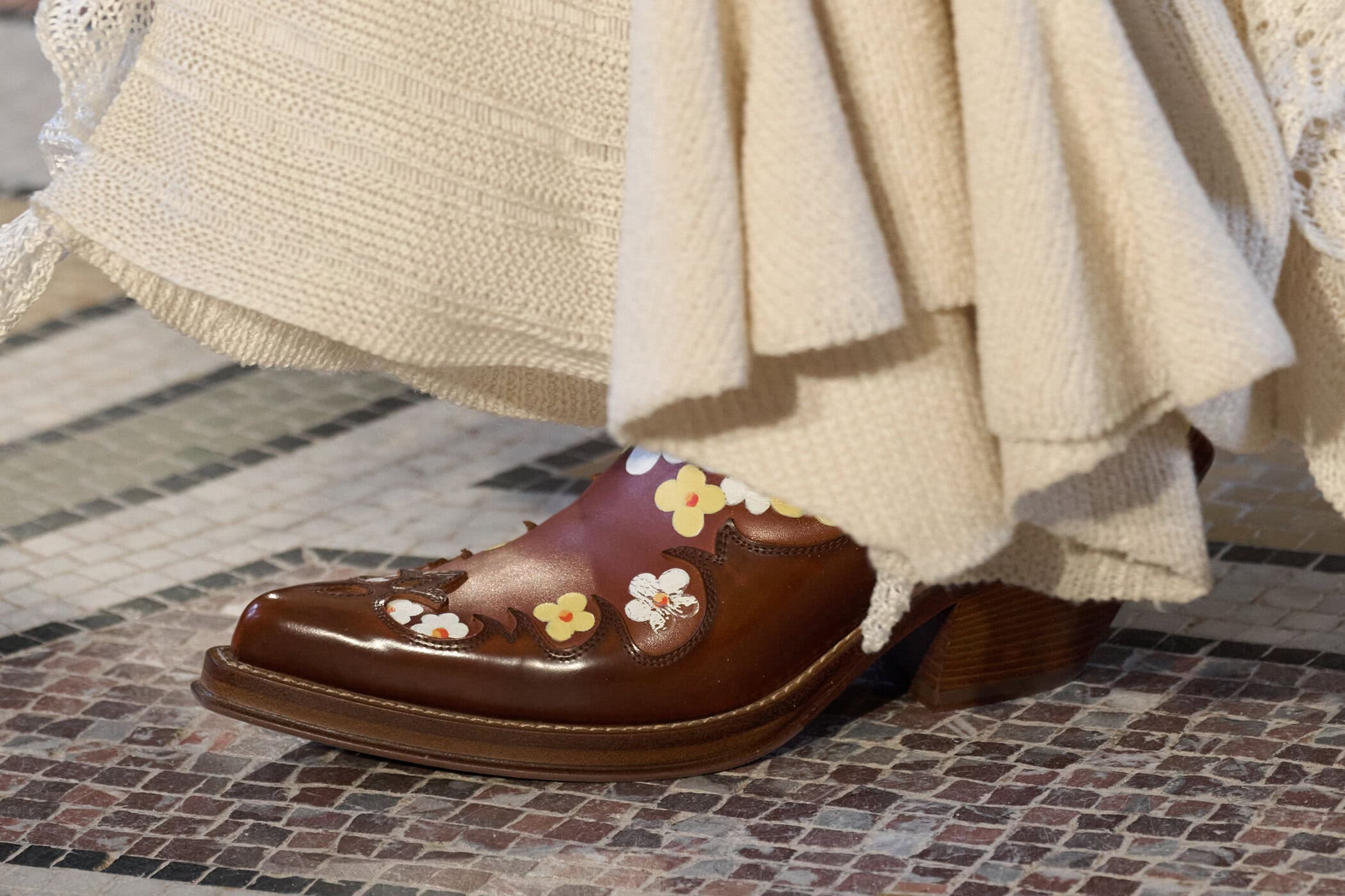 Gabriela Hearst Fall 2026 Fashion Show Details