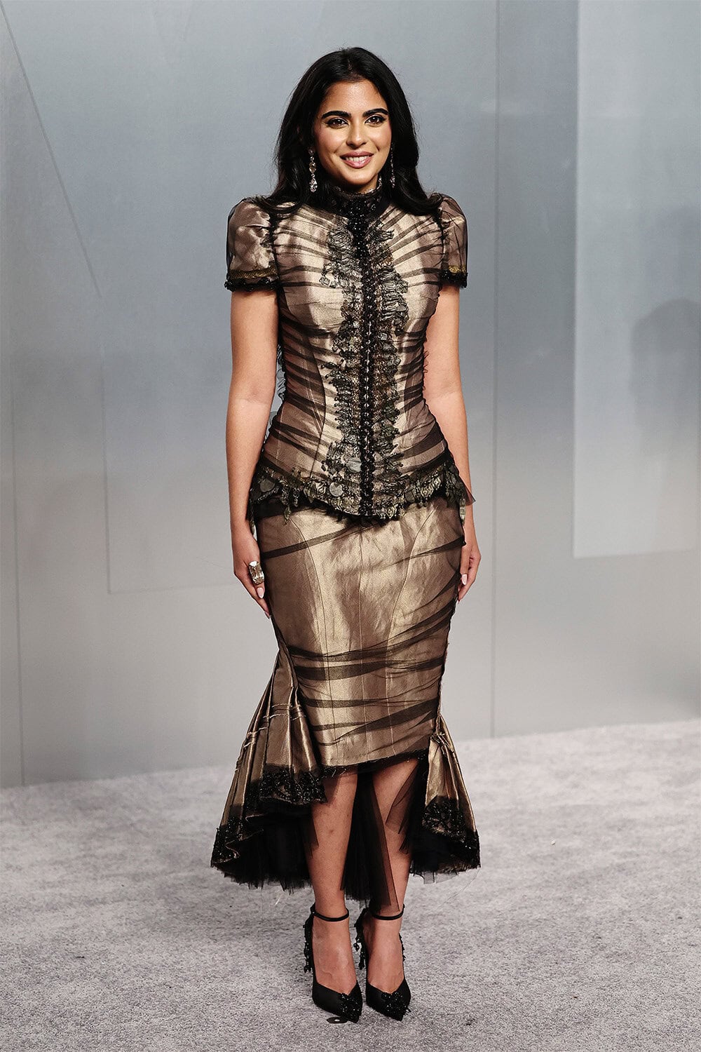 Isha Ambani Wears Custom Dilara Findikoglu to the Vanity Fair Oscars Party