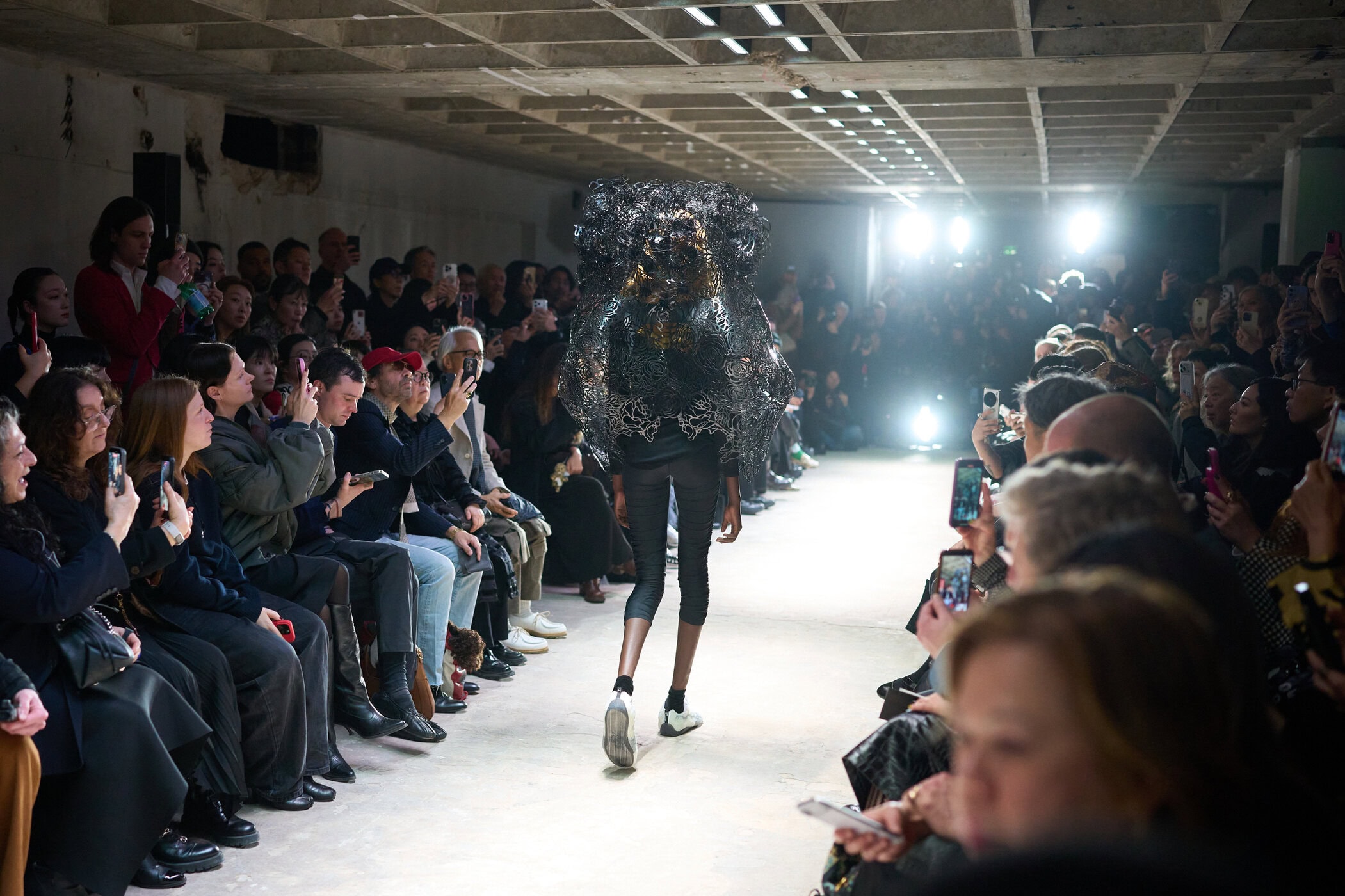 Noir Kei Ninomiya Fall 2026 Fashion Show Atmosphere