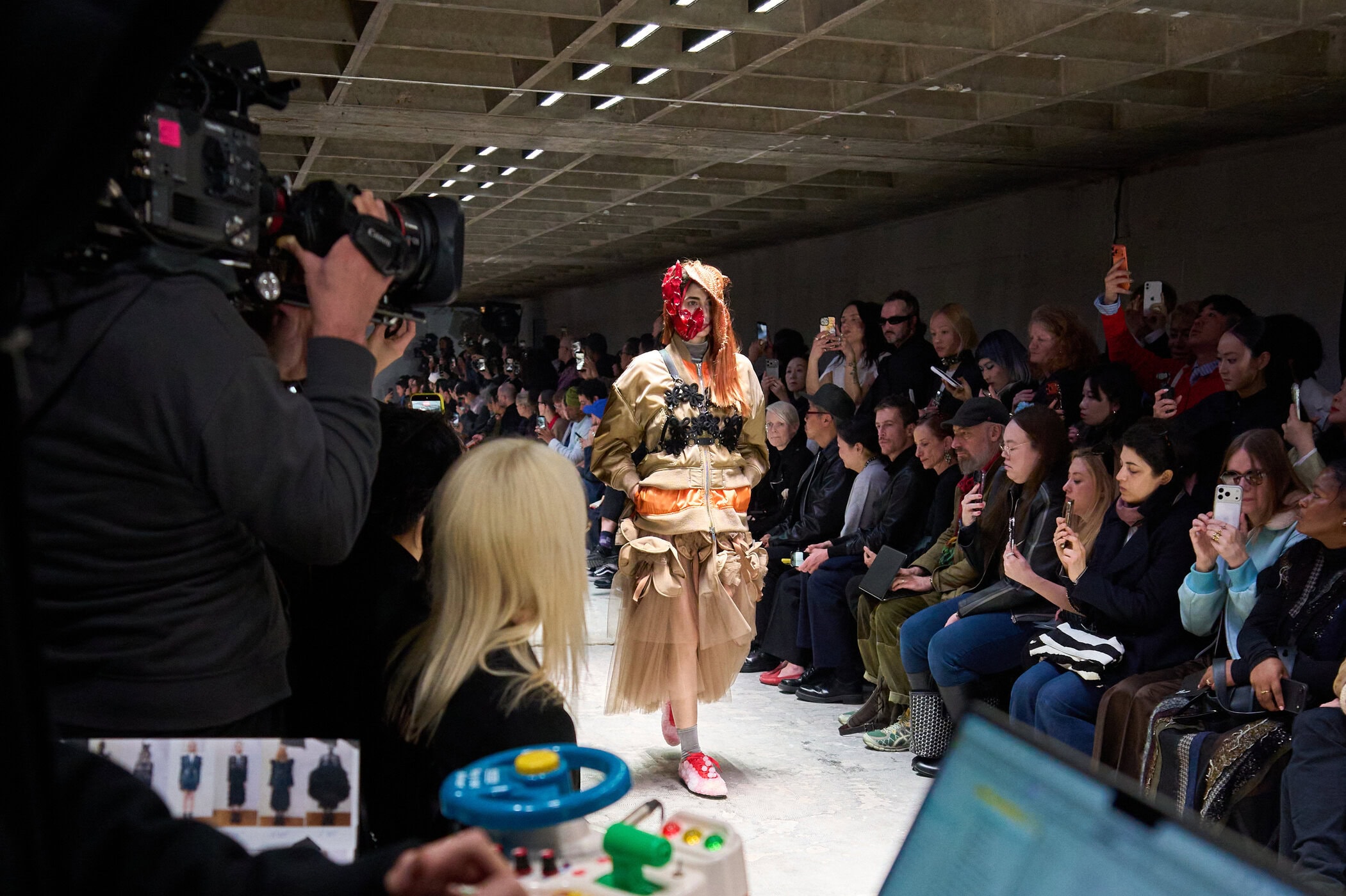 Noir Kei Ninomiya Fall 2026 Fashion Show Atmosphere