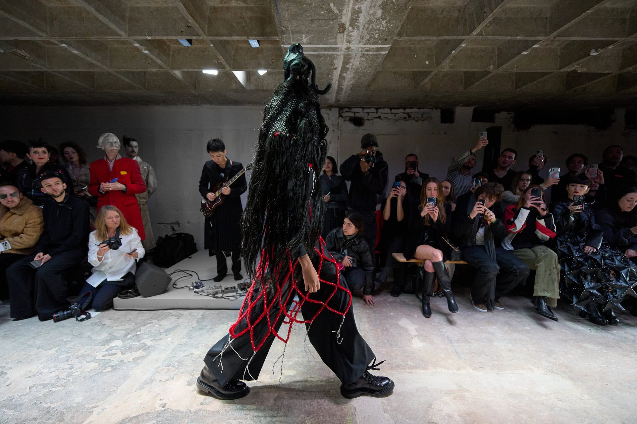 Noir Kei Ninomiya Fall 2026 Fashion Show Atmosphere