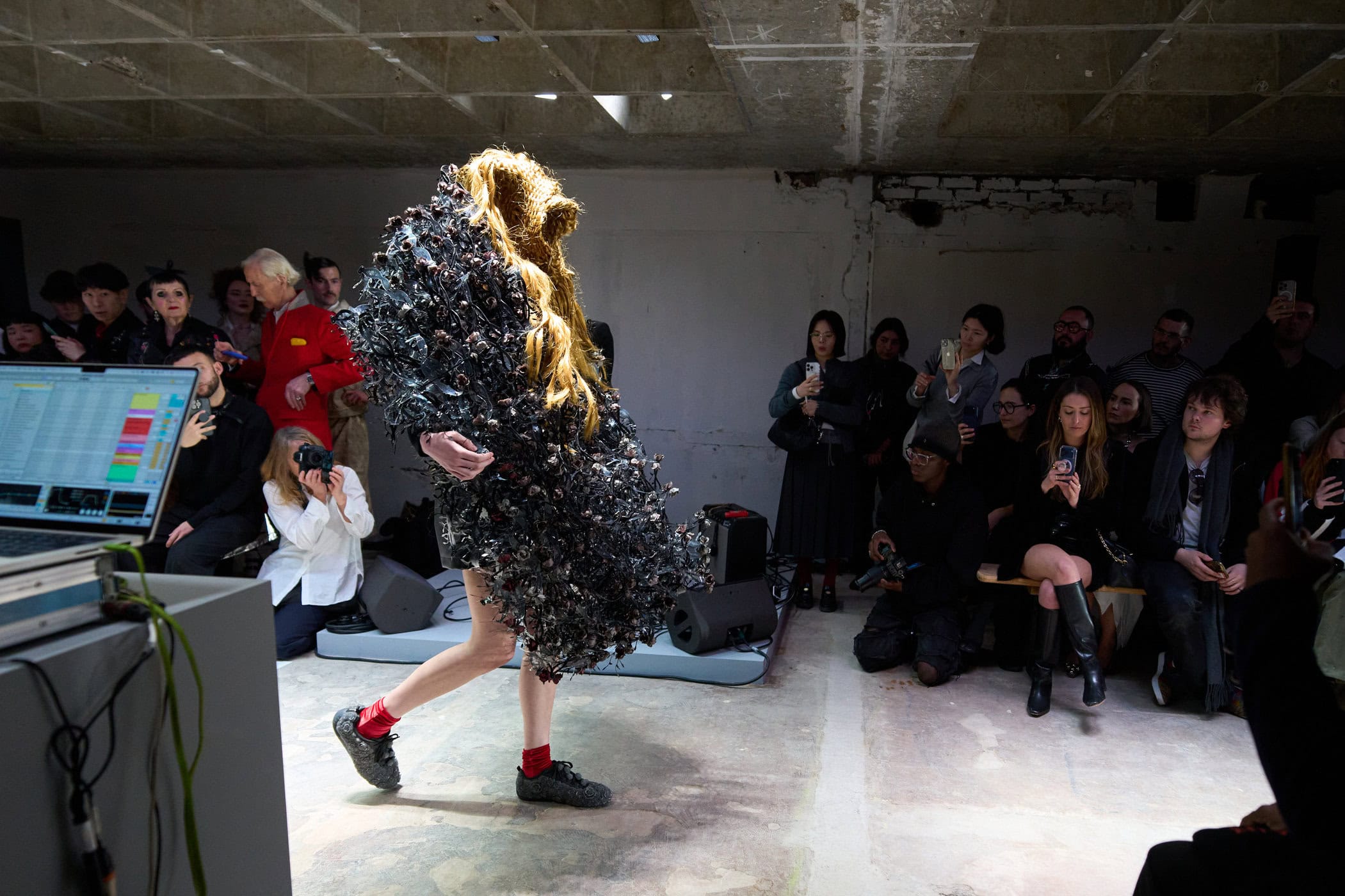 Noir Kei Ninomiya Fall 2026 Fashion Show Atmosphere