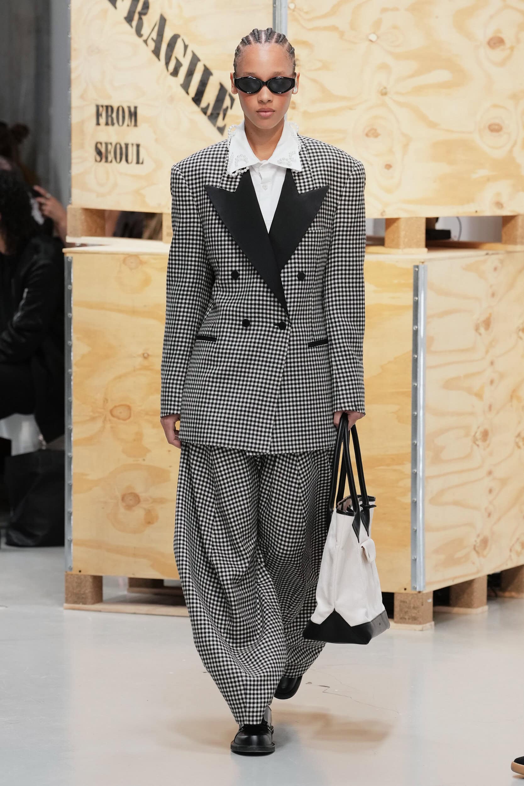 Kimhekim Fall 2026 Fashion Show