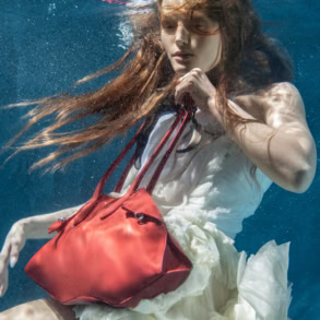 McQueen 'Manta bag' 2026 Ad Campaign