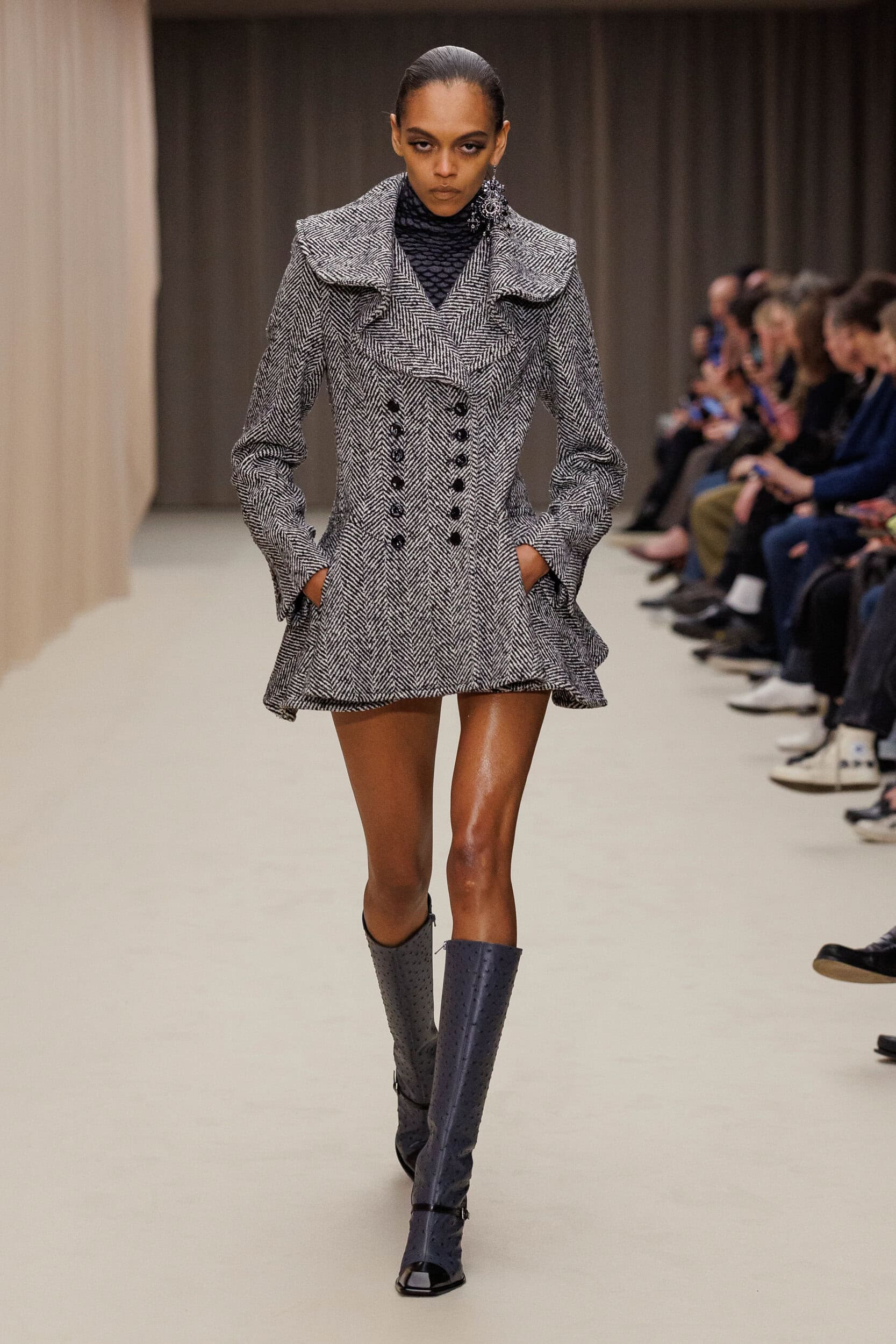 Alexander Mcqueen Fall 2026 Fashion Show