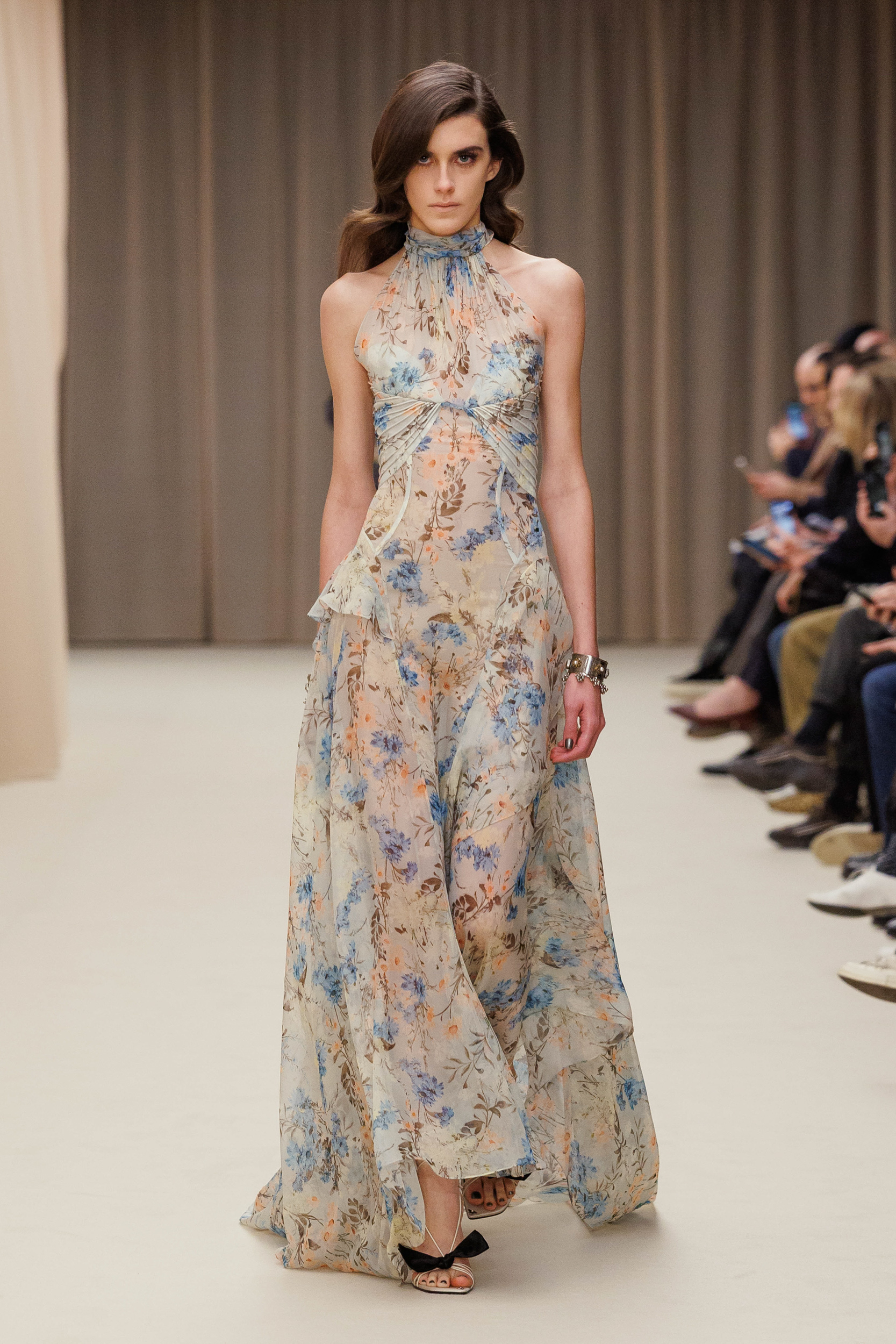 Alexander Mcqueen Fall 2026 Fashion Show