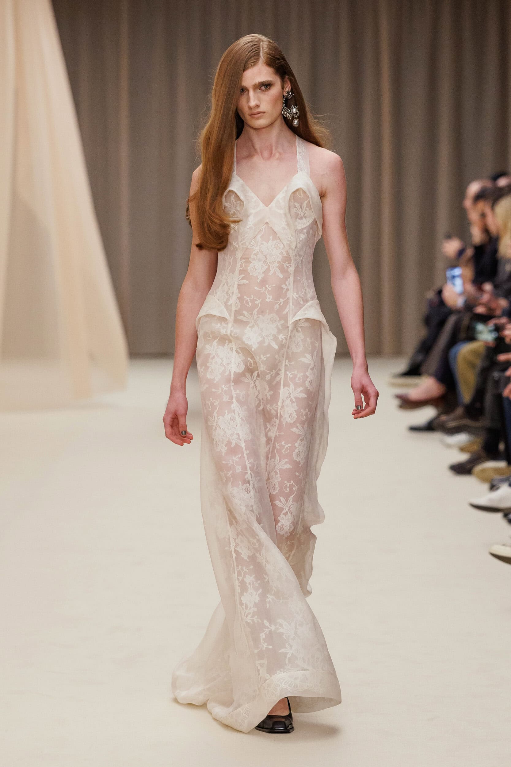 Alexander Mcqueen Fall 2026 Fashion Show