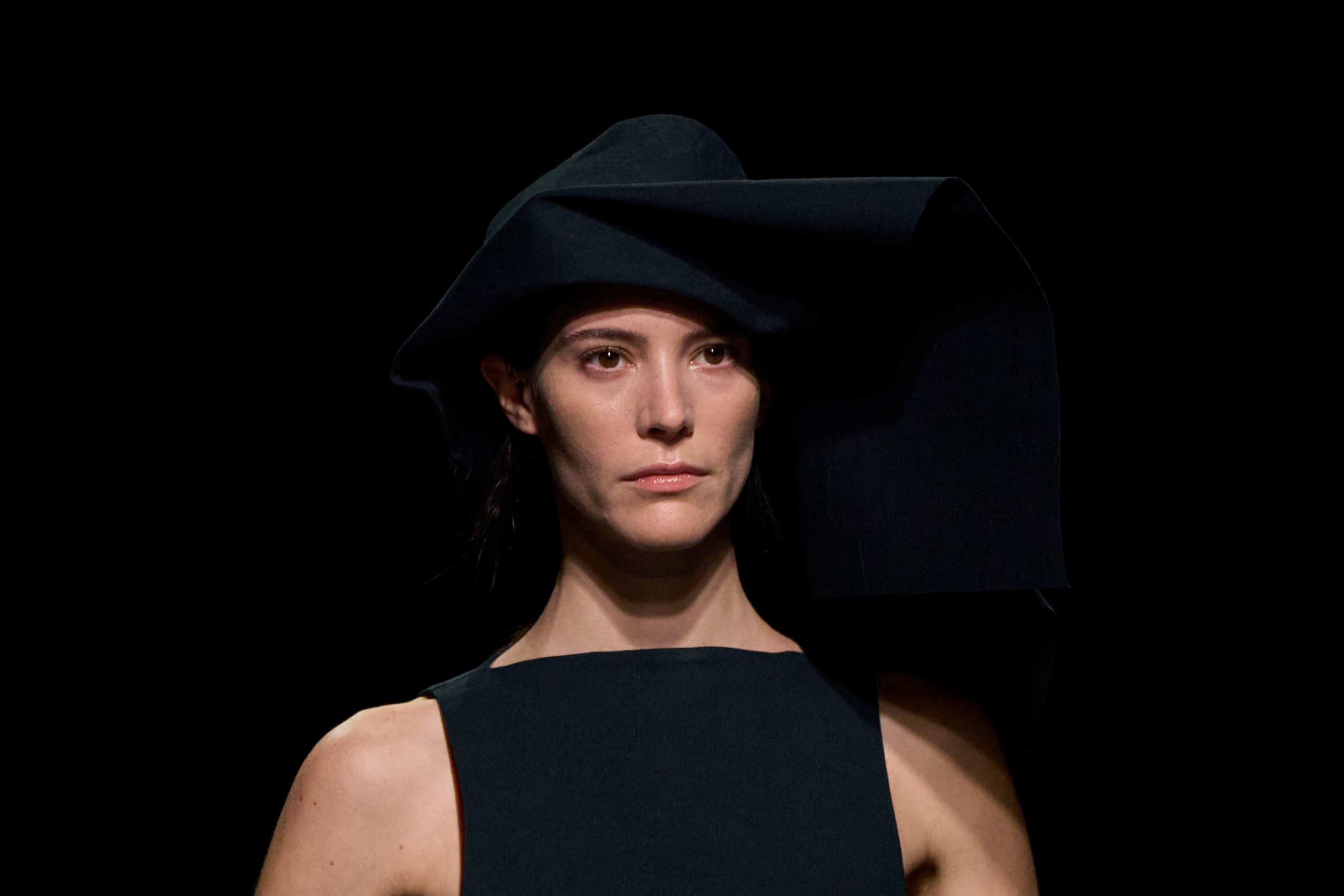 Issey Miyake Fall 2026 Fashion Show Details