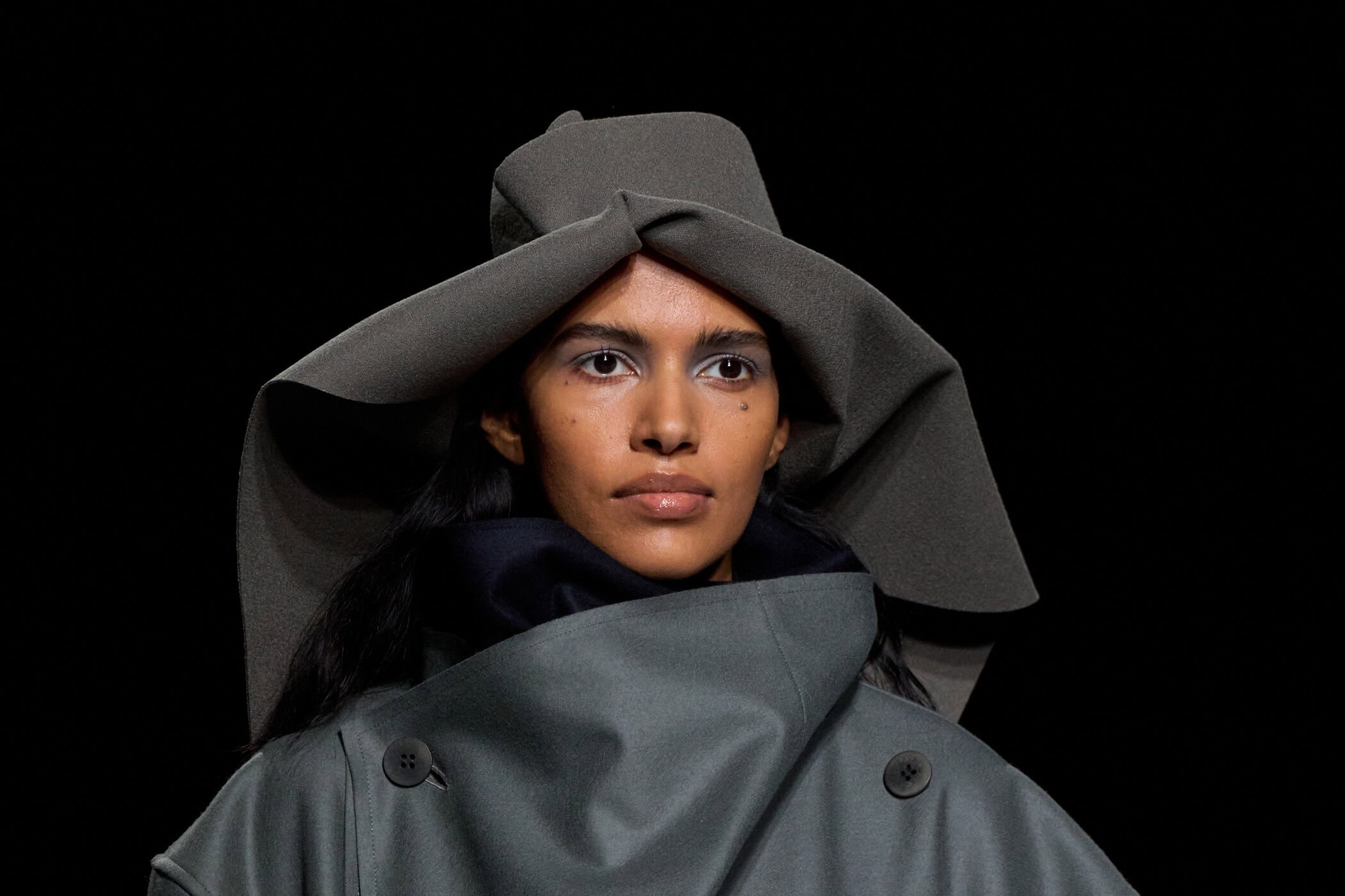 Issey Miyake Fall 2026 Fashion Show Details