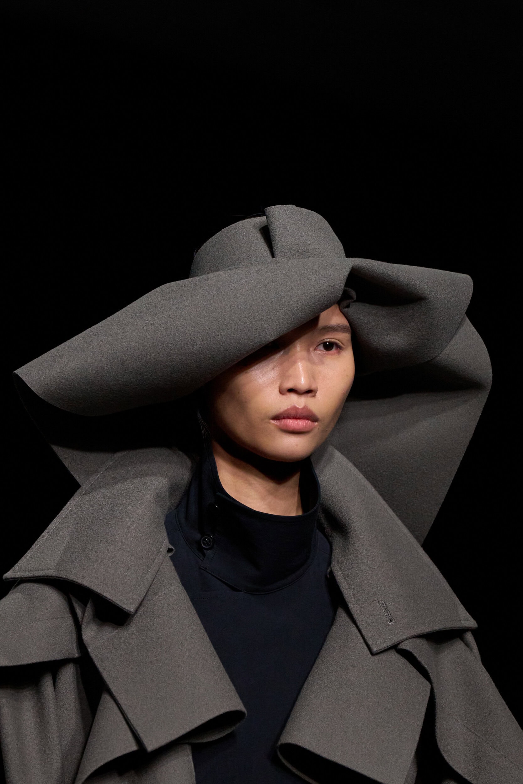 Issey Miyake Fall 2026 Fashion Show Details