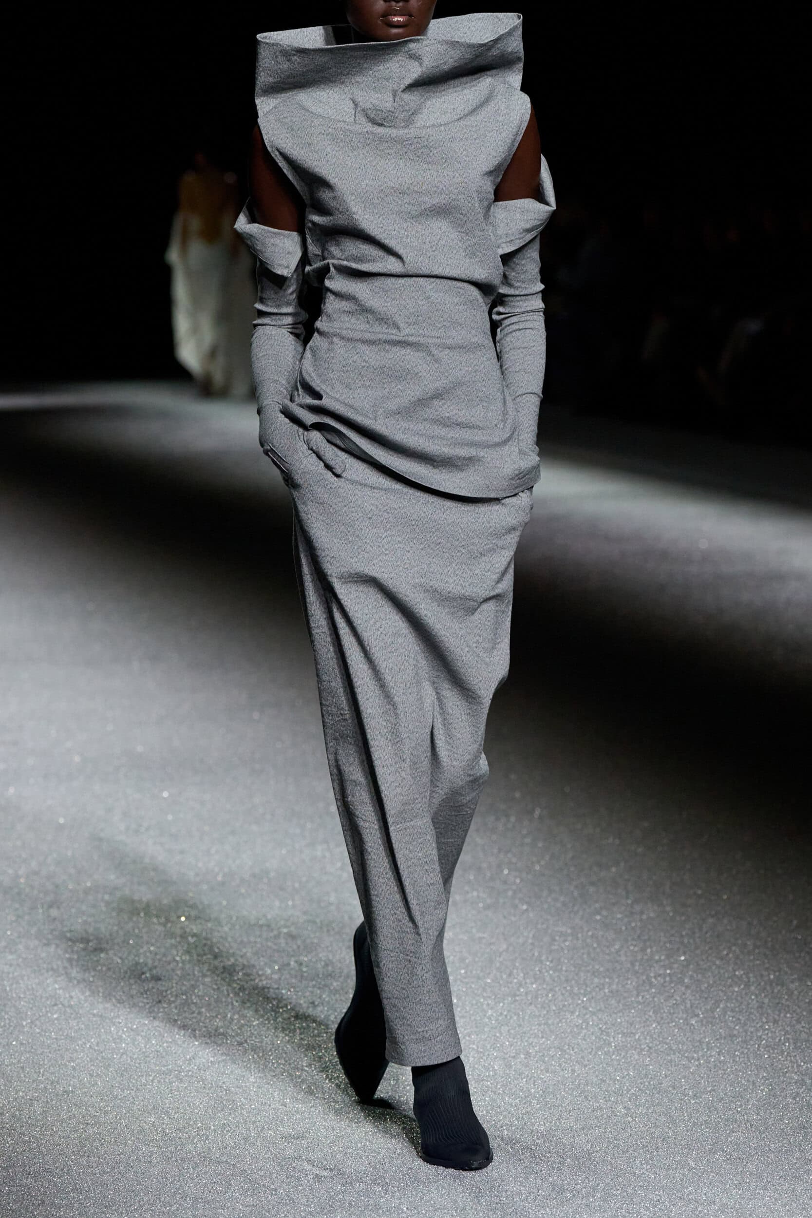 Issey Miyake Fall 2026 Fashion Show Details