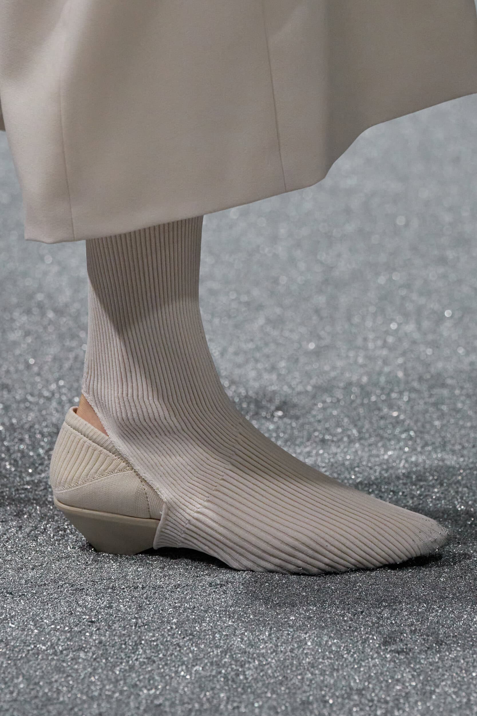 Issey Miyake Fall 2026 Fashion Show Details
