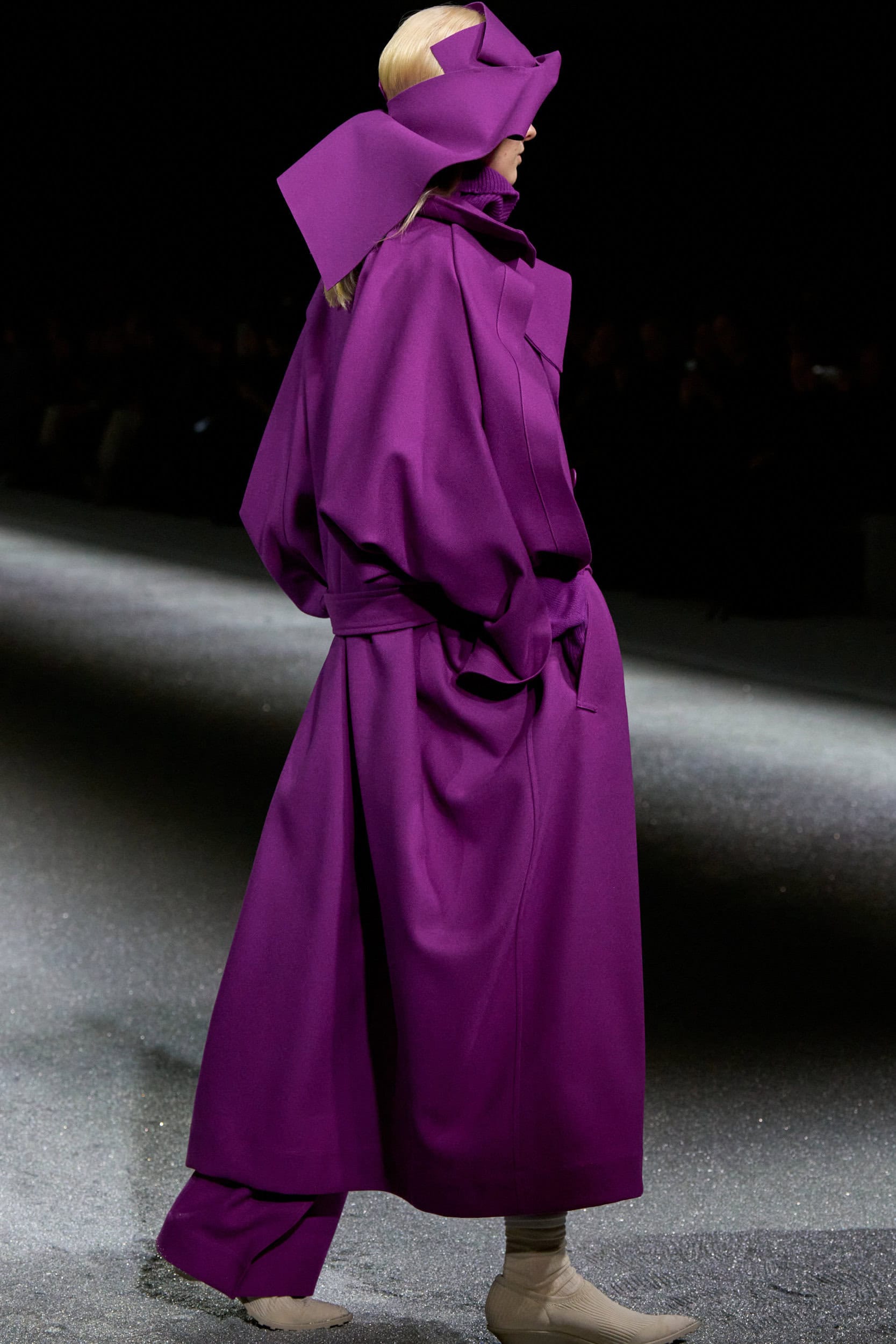 Issey Miyake Fall 2026 Fashion Show Details