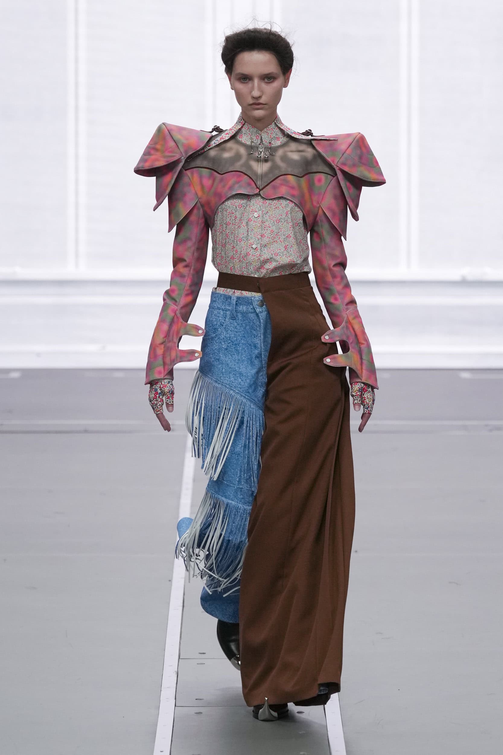 Anrealage Fall 2026 Fashion Show