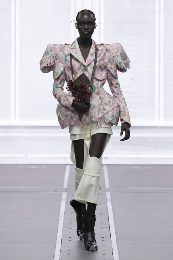 Anrealage Fall 2026 Fashion Show