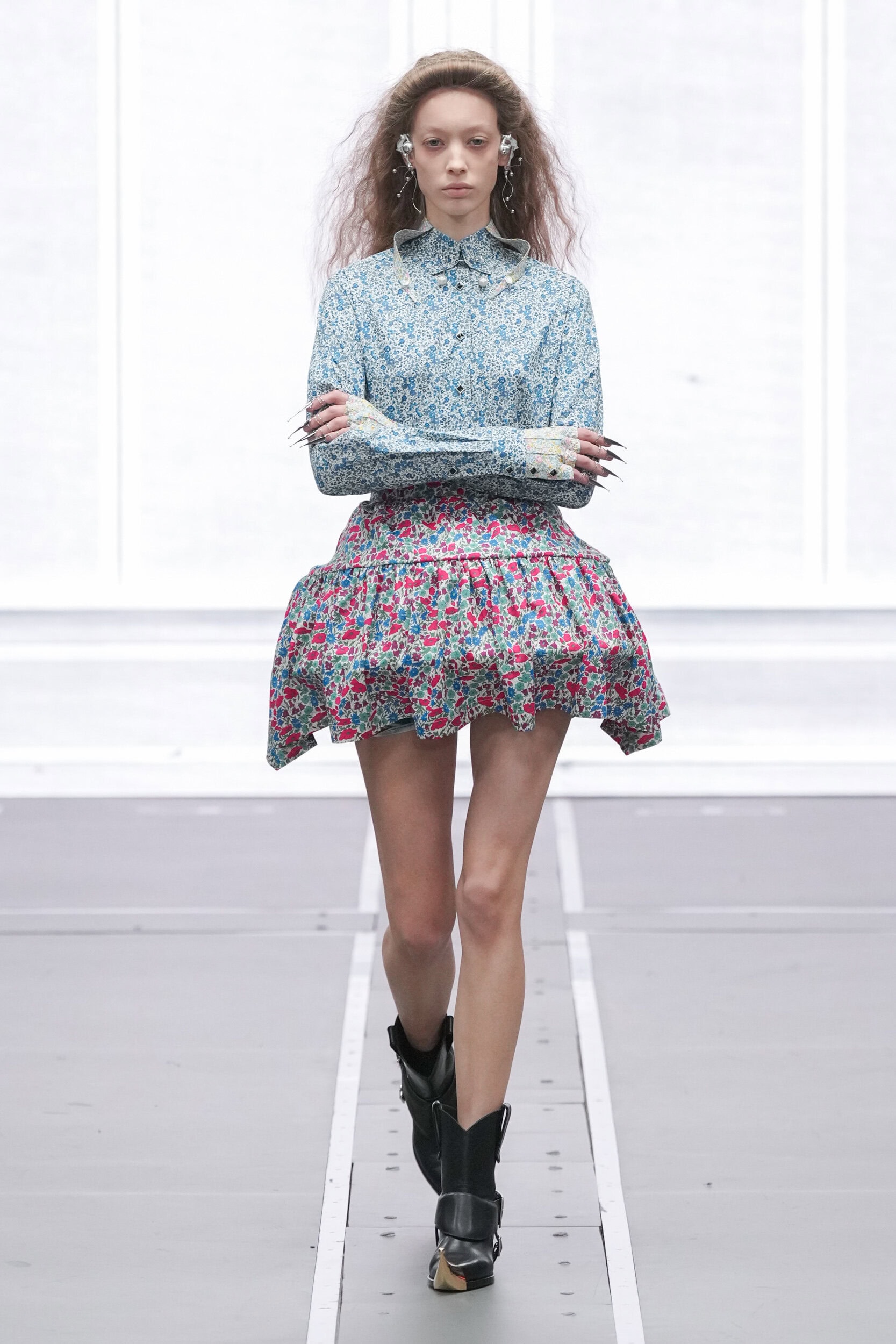 Anrealage Fall 2026 Fashion Show