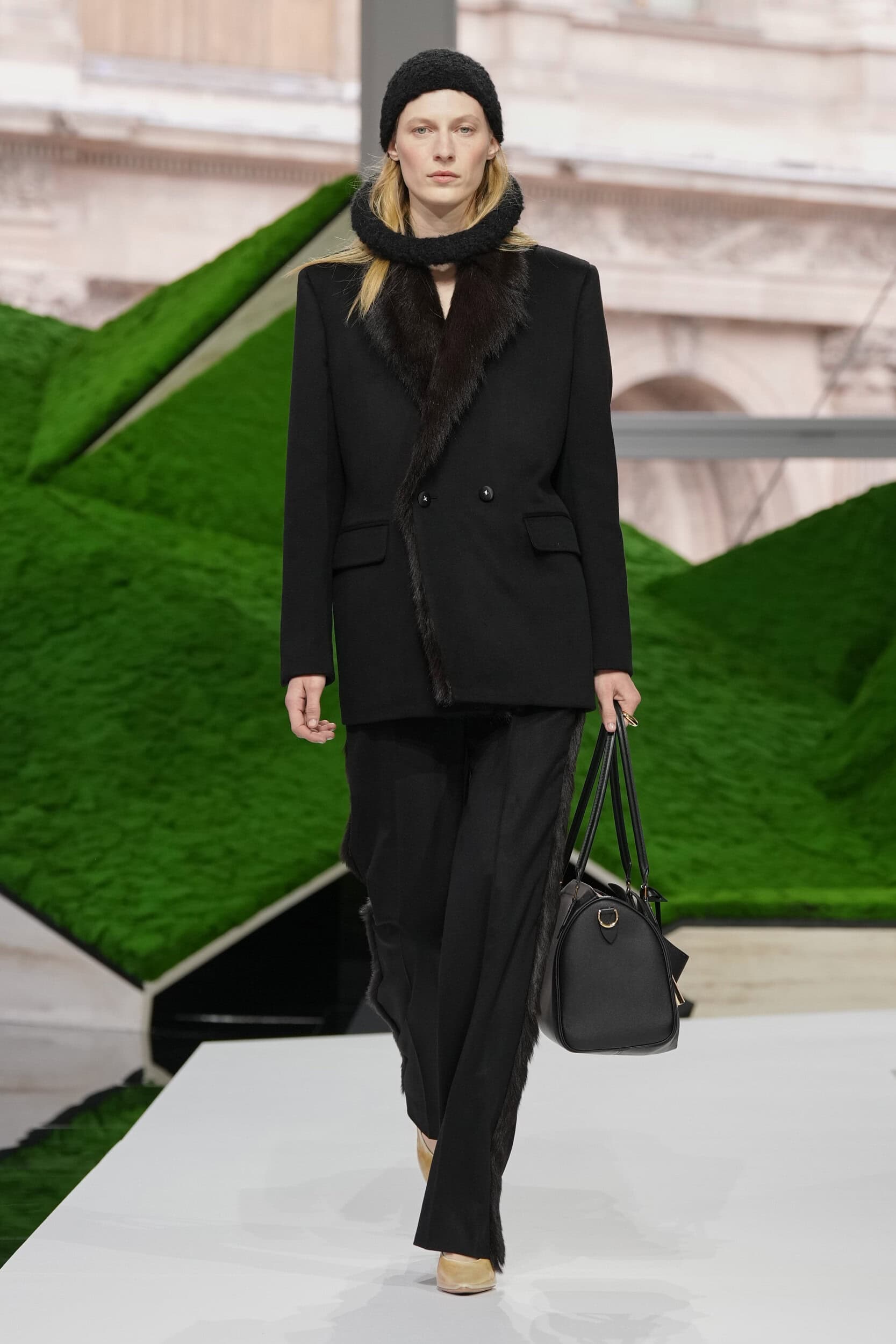 Louis Vuitton Fall 2026 Fashion Show