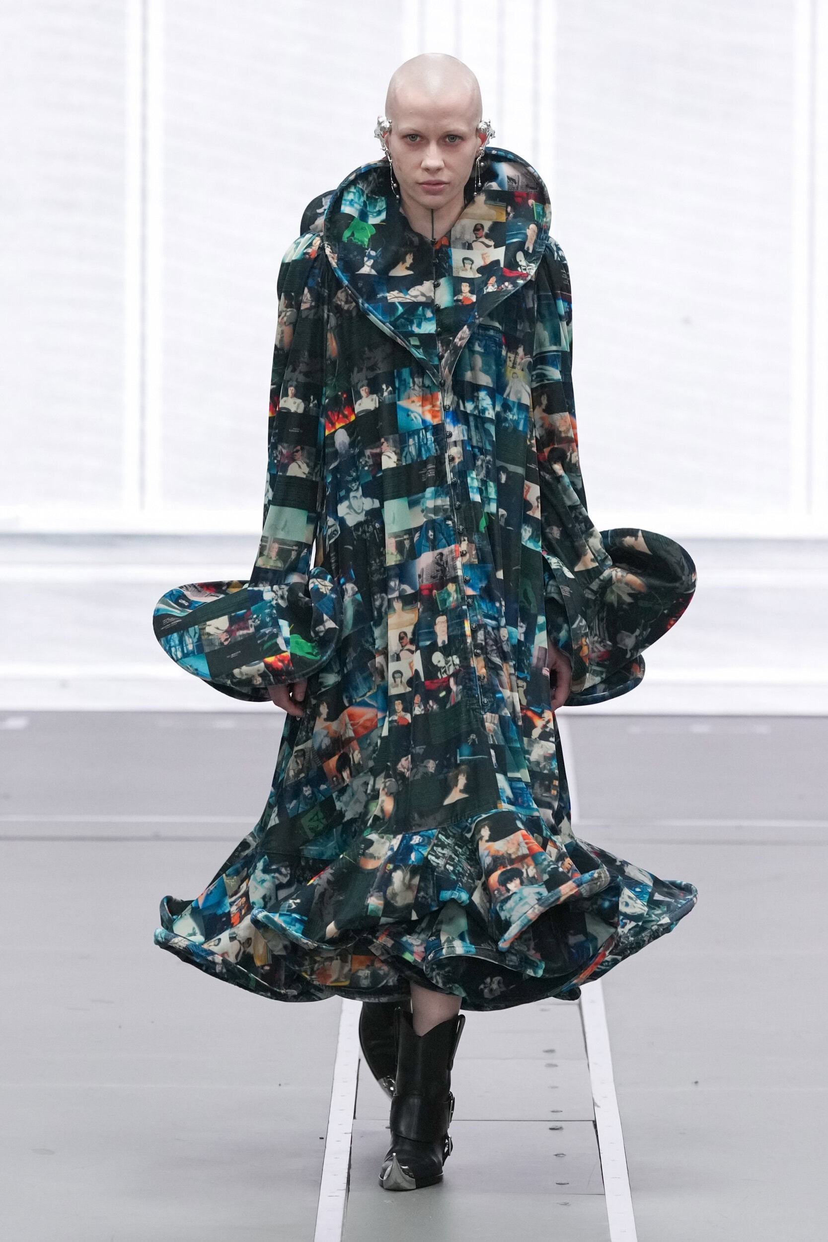 Anrealage Fall 2026 Fashion Show