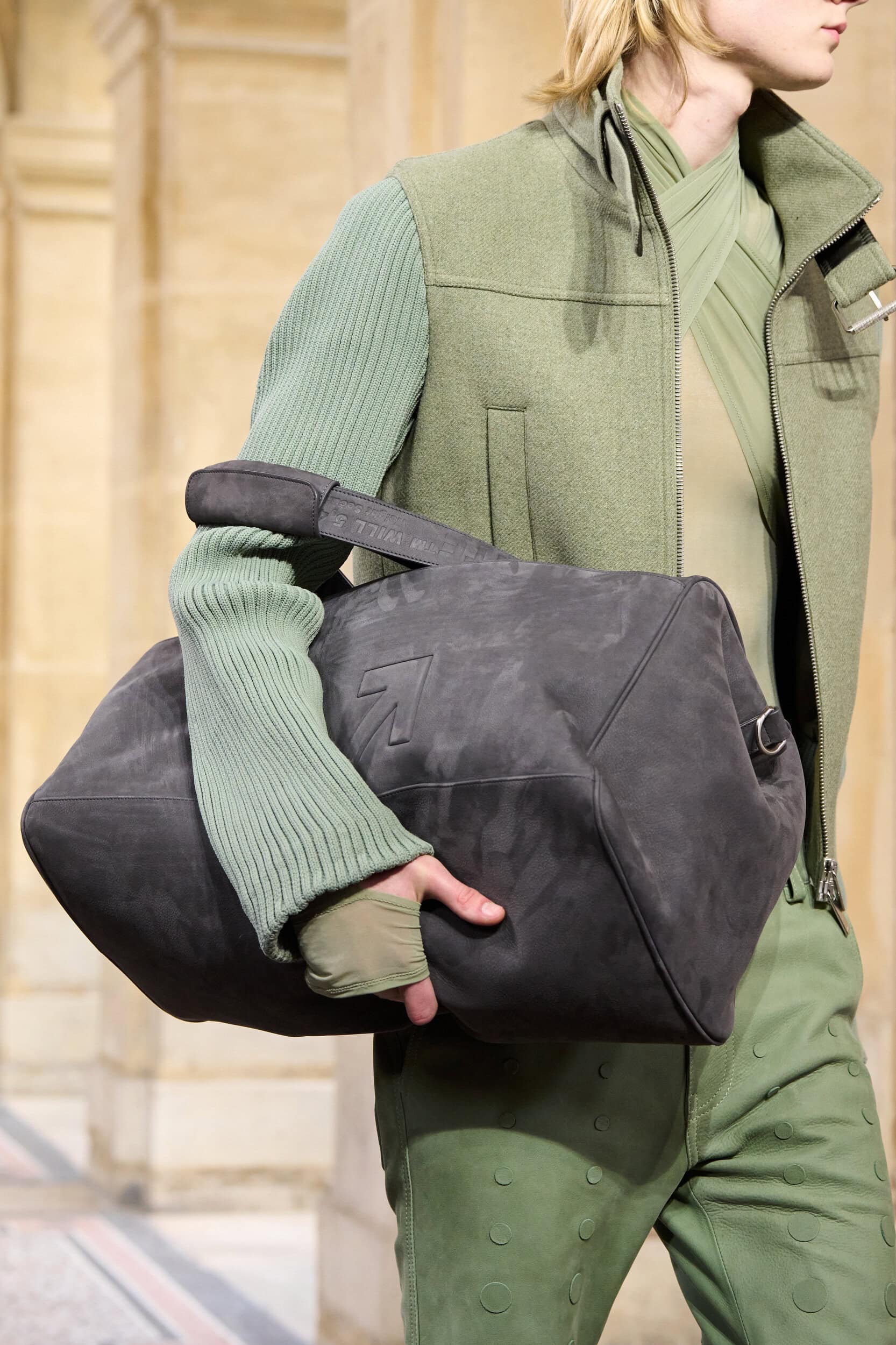 Off-white Fall 2026 Fashion Show Details