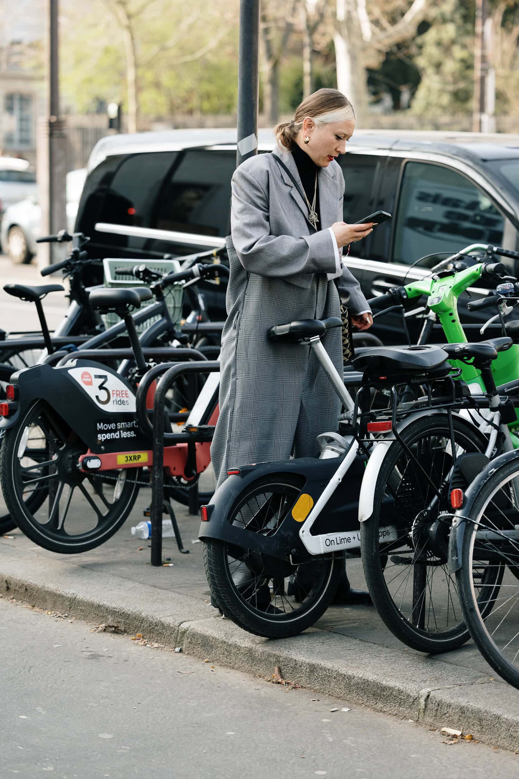 Paris Paris Street Style Fall 2026 Shows