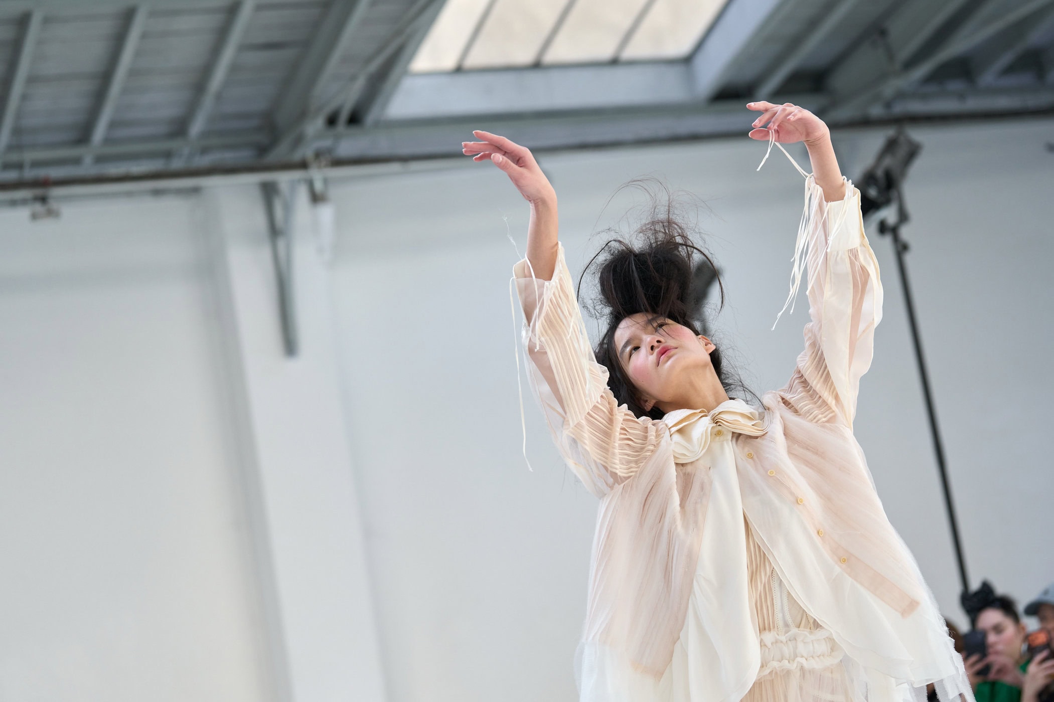 Reverie By Caroline Hu Fall 2026 Fashion Show Atmosphere