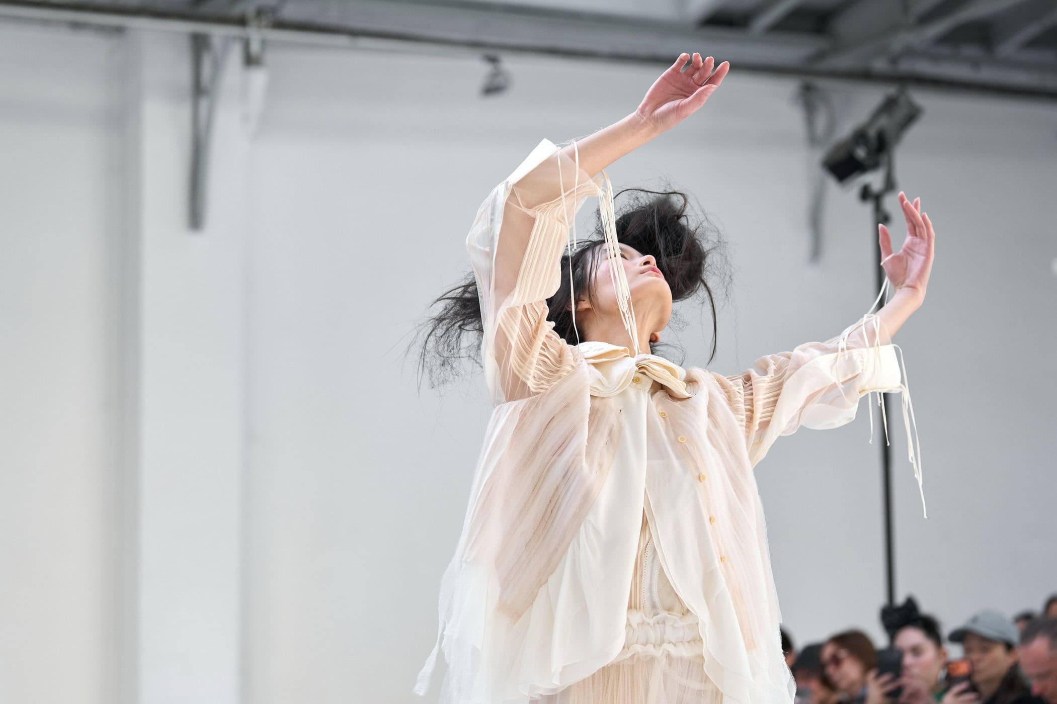 Reverie By Caroline Hu Fall 2026 Fashion Show Atmosphere