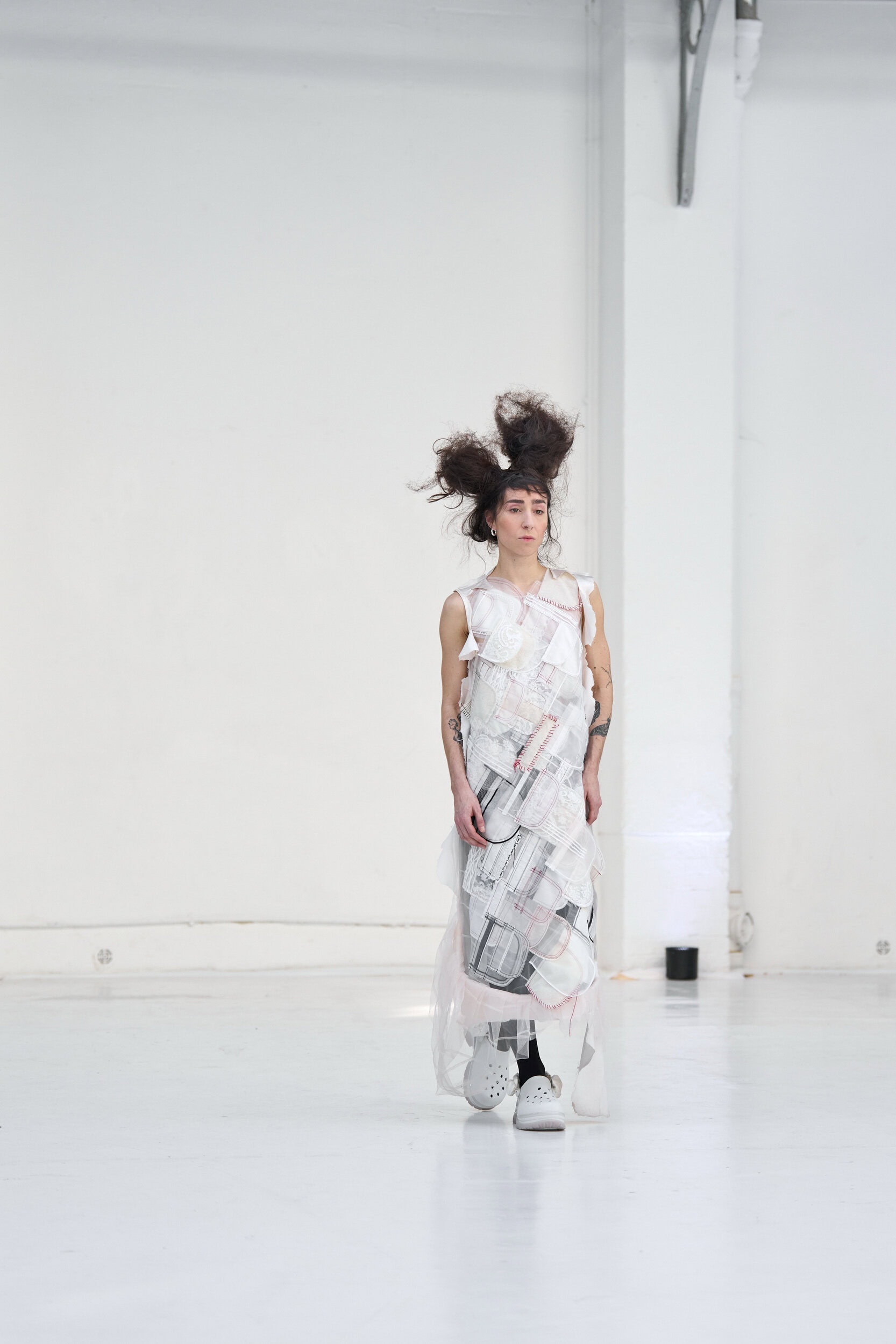 Reverie By Caroline Hu Fall 2026 Fashion Show Atmosphere