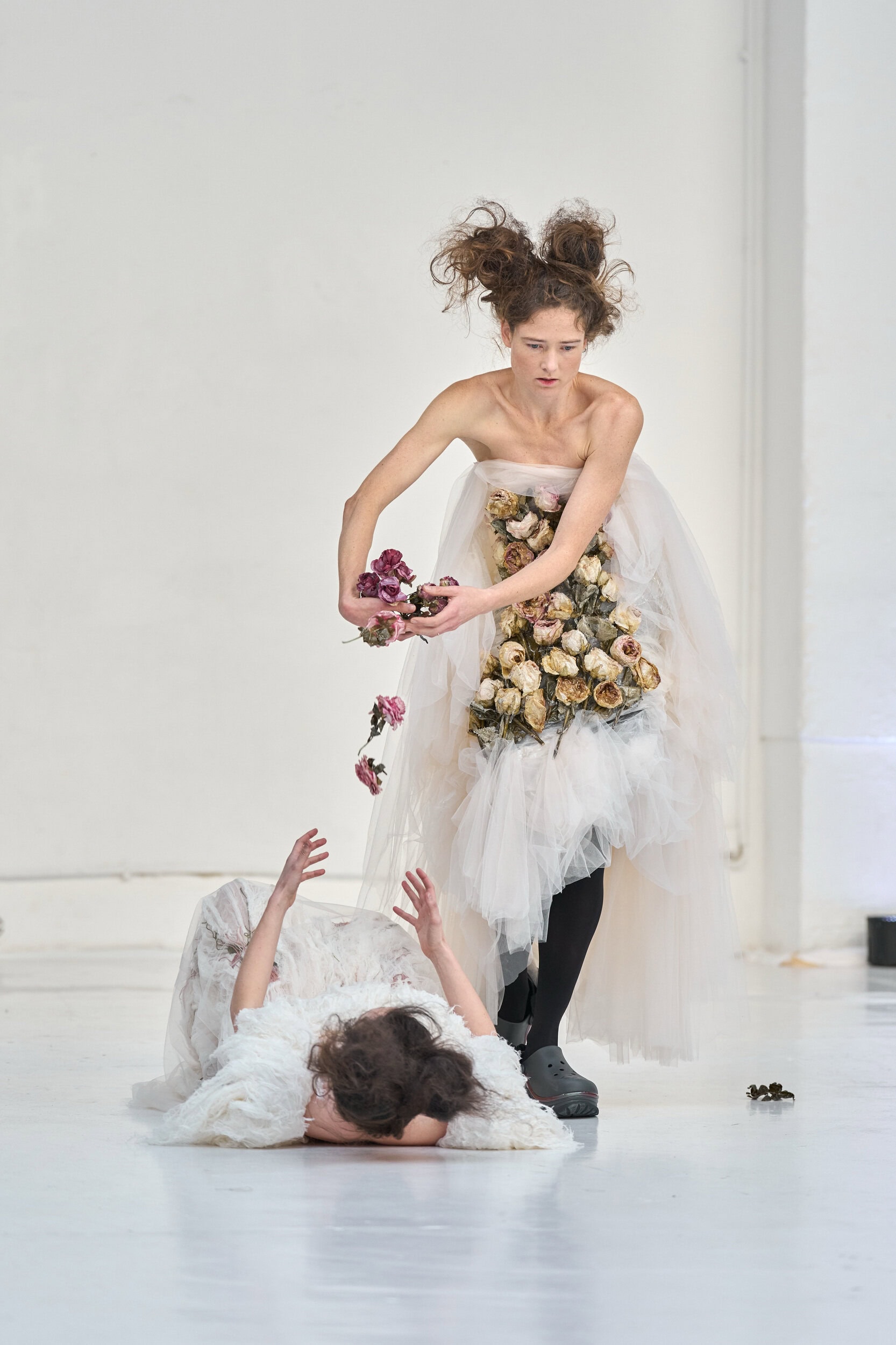 Reverie By Caroline Hu Fall 2026 Fashion Show Atmosphere