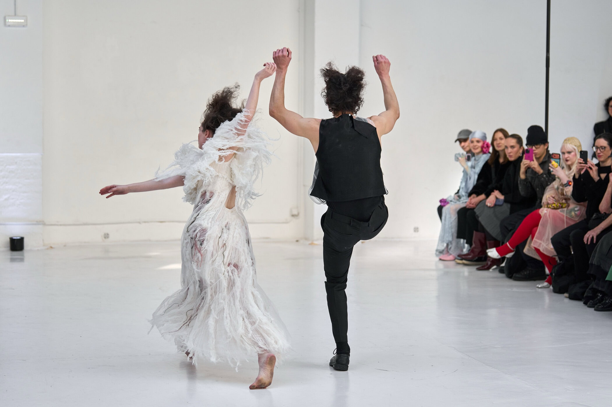 Reverie By Caroline Hu Fall 2026 Fashion Show Atmosphere