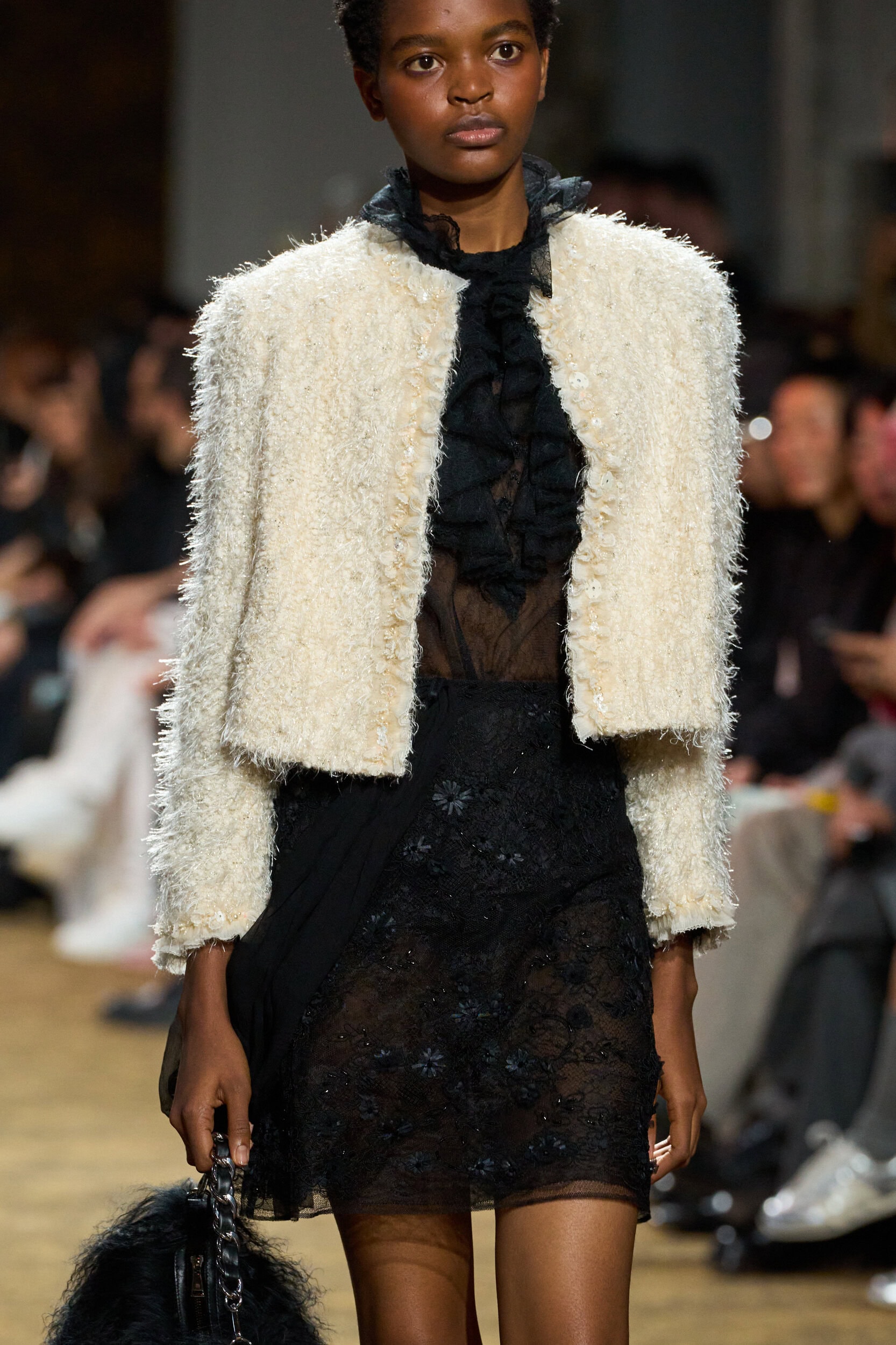 Shiatzy Chen Fall 2026 Fashion Show Details