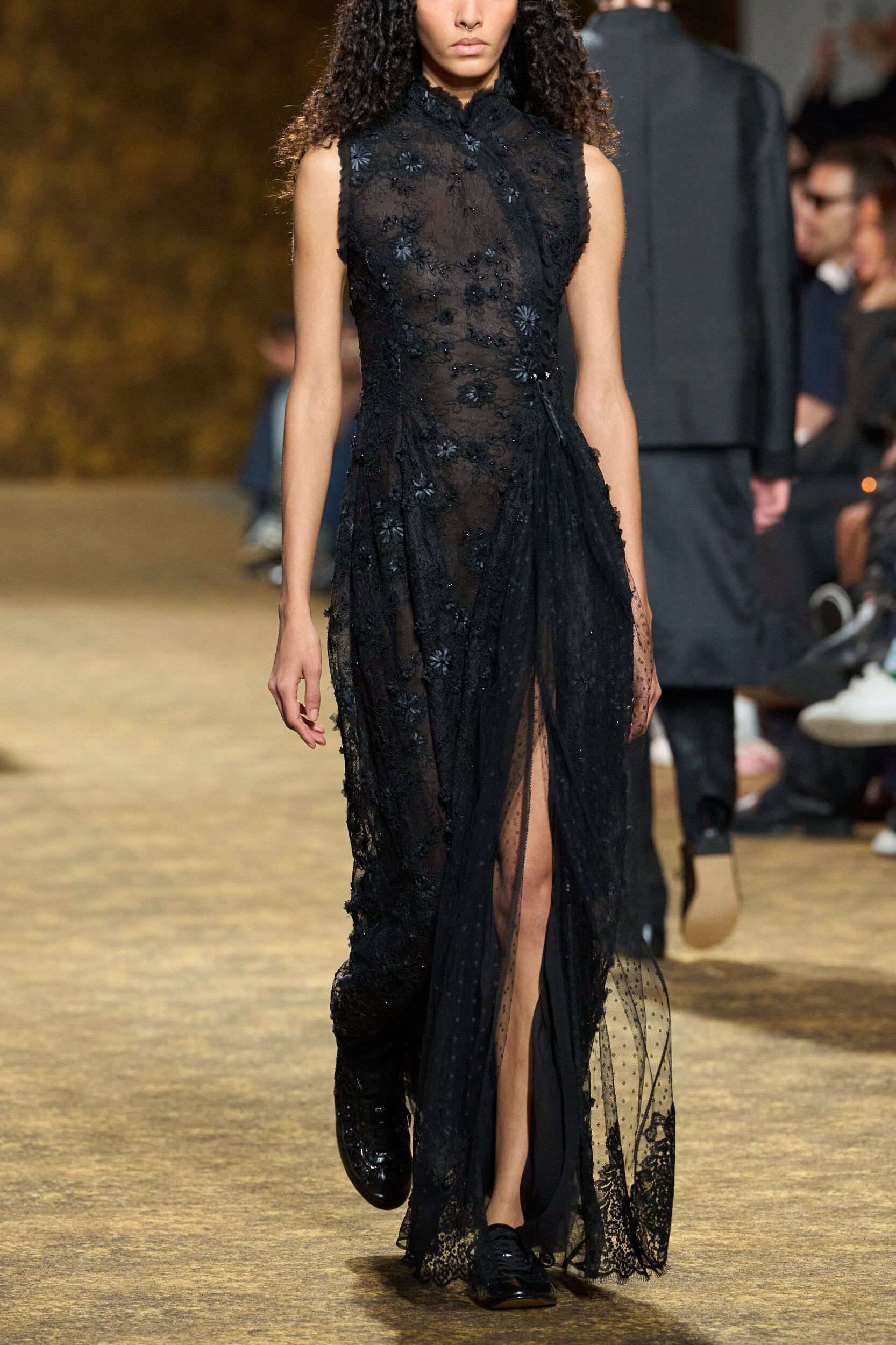 Shiatzy Chen Fall 2026 Fashion Show Details