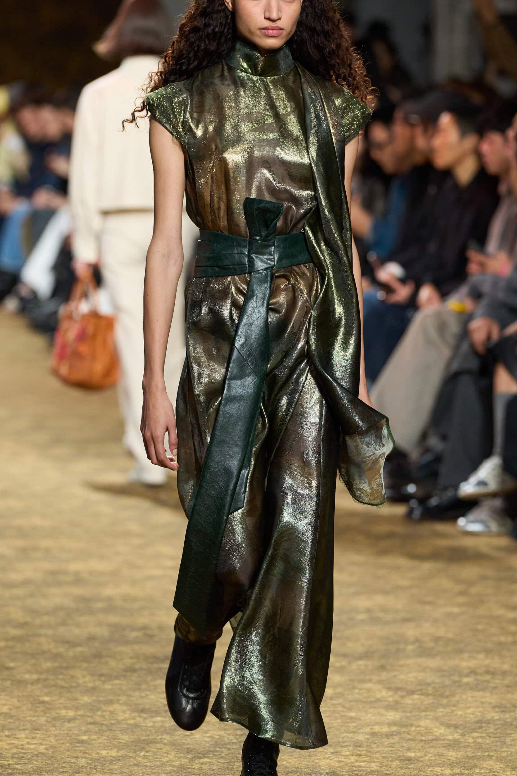 Shiatzy Chen Fall 2026 Fashion Show Details