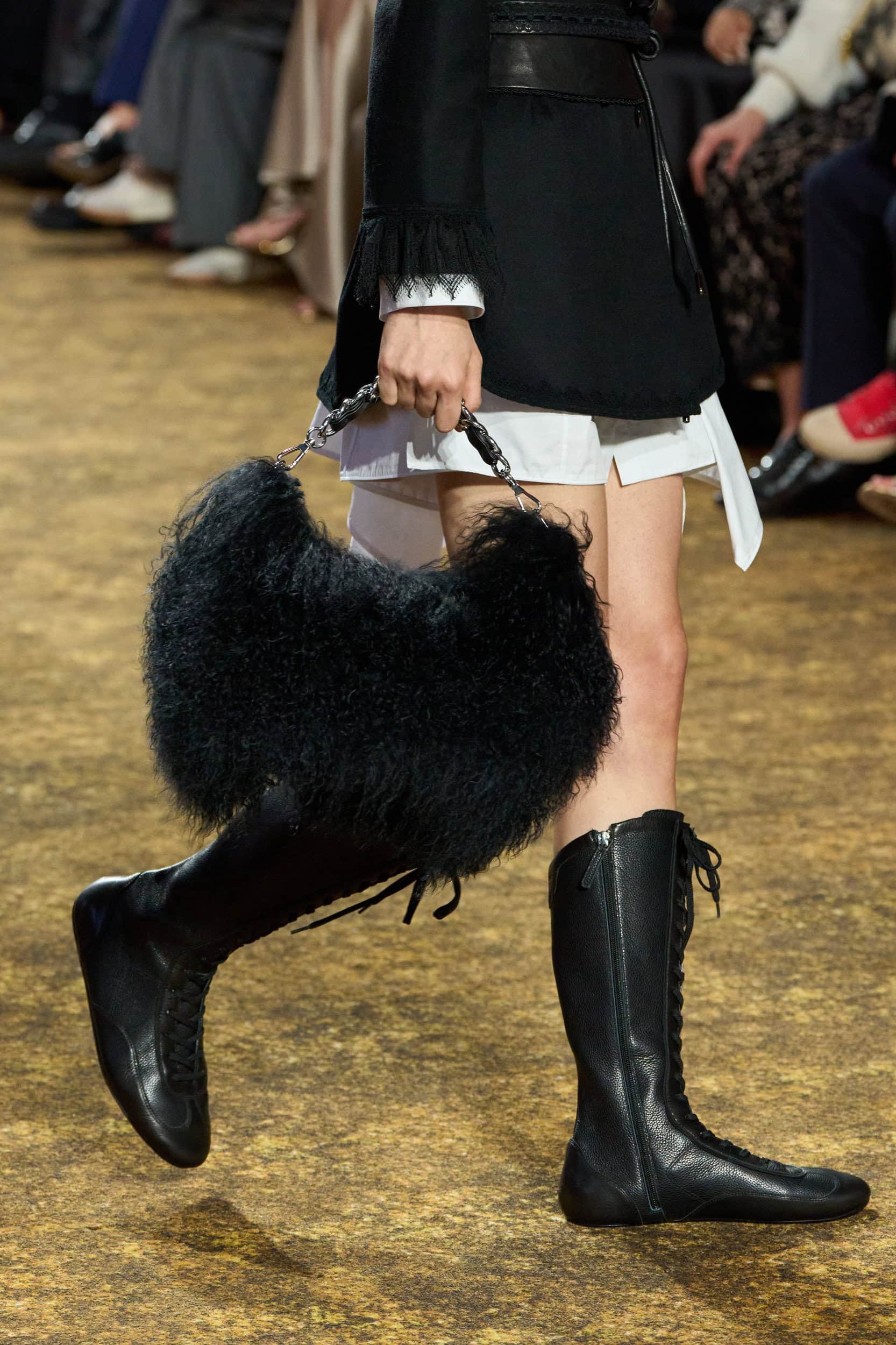 Shiatzy Chen Fall 2026 Fashion Show Details