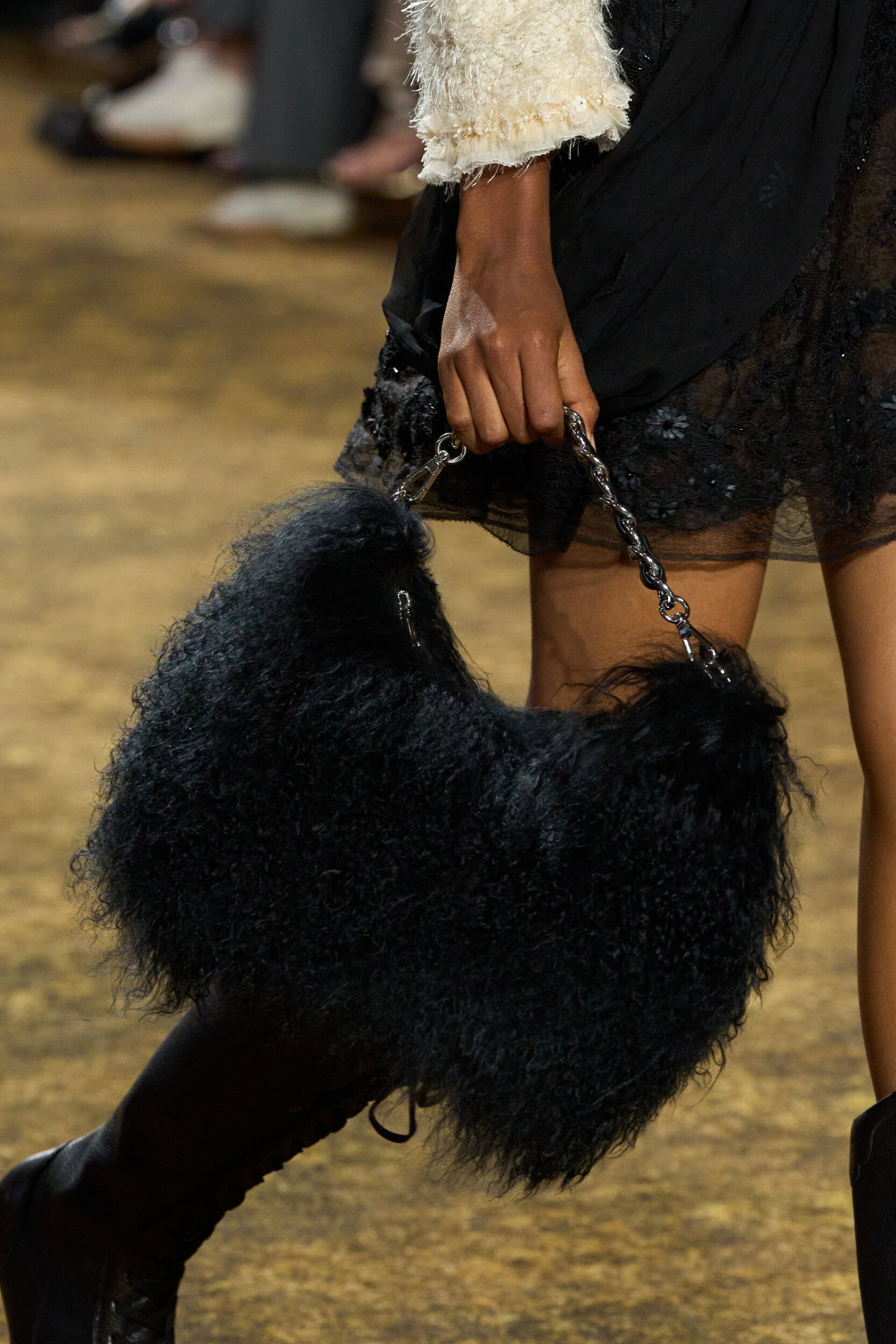 Shiatzy Chen Fall 2026 Fashion Show Details