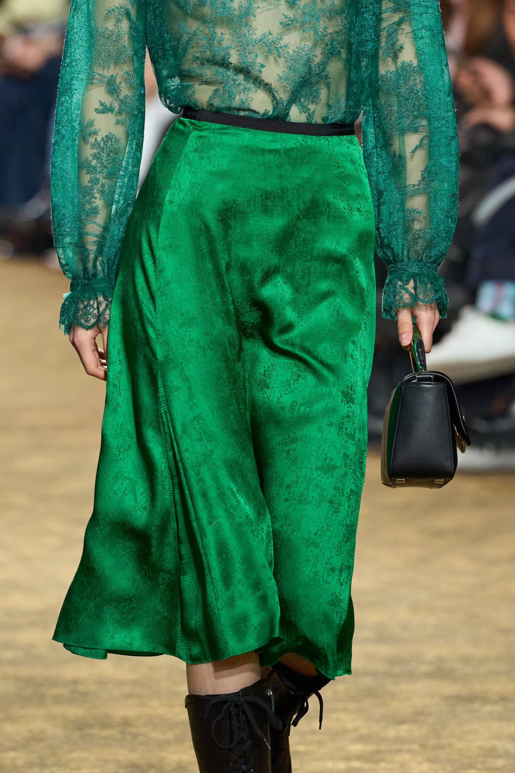 Shiatzy Chen Fall 2026 Fashion Show Details