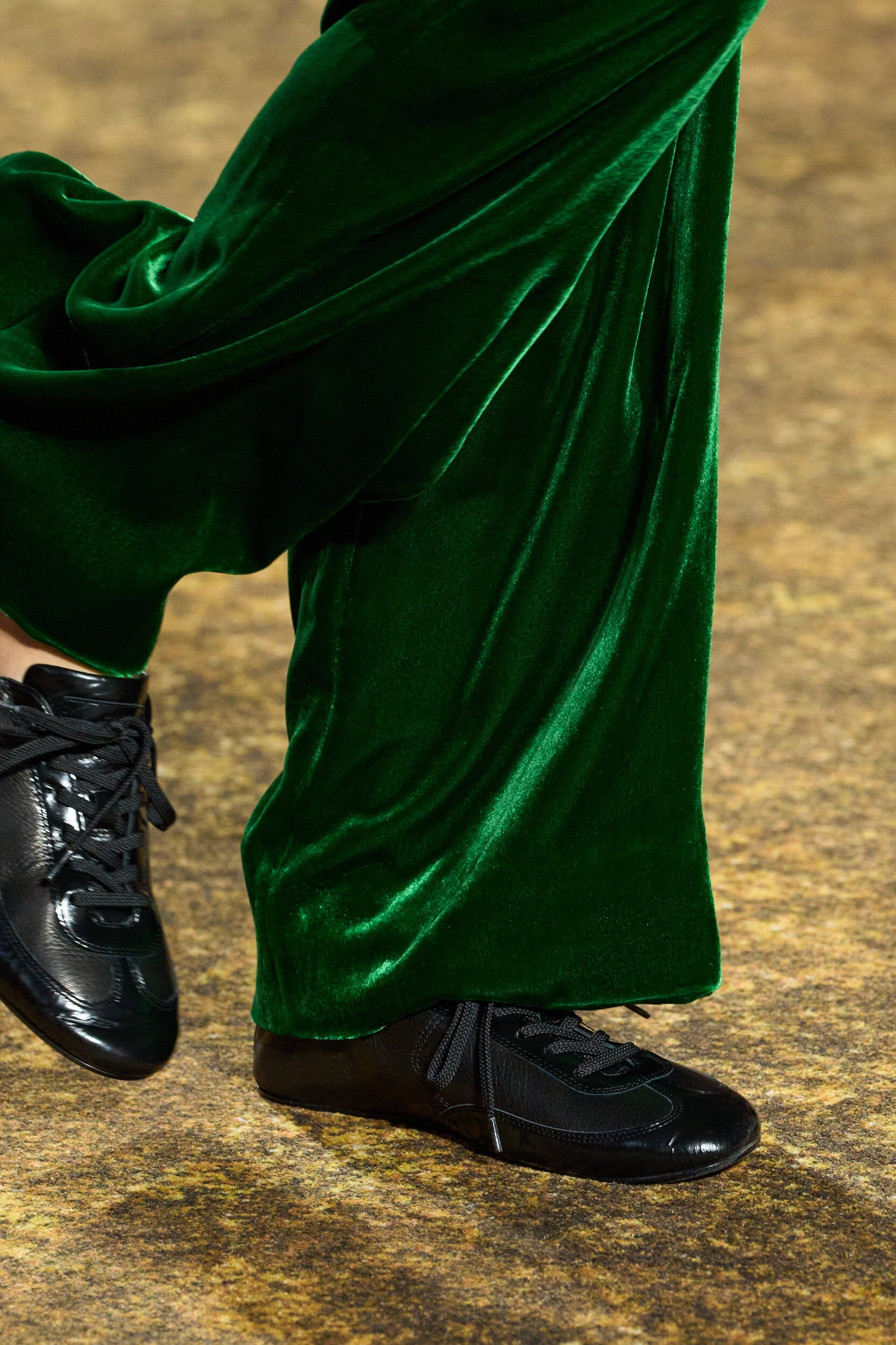 Shiatzy Chen Fall 2026 Fashion Show Details