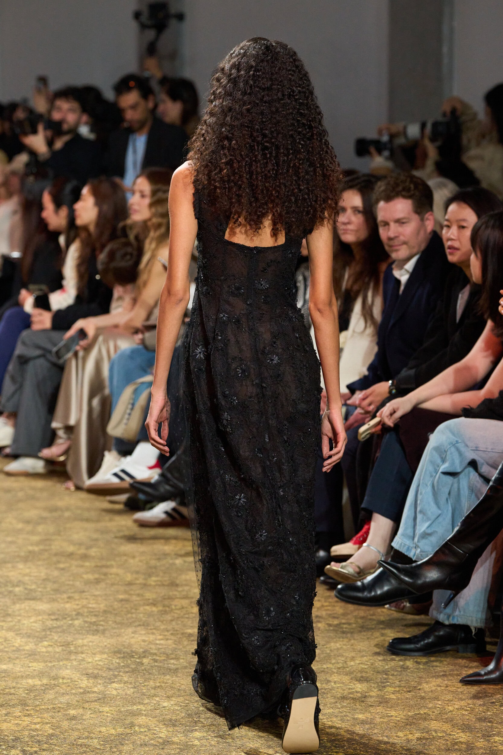 Shiatzy Chen Fall 2026 Fashion Show Details