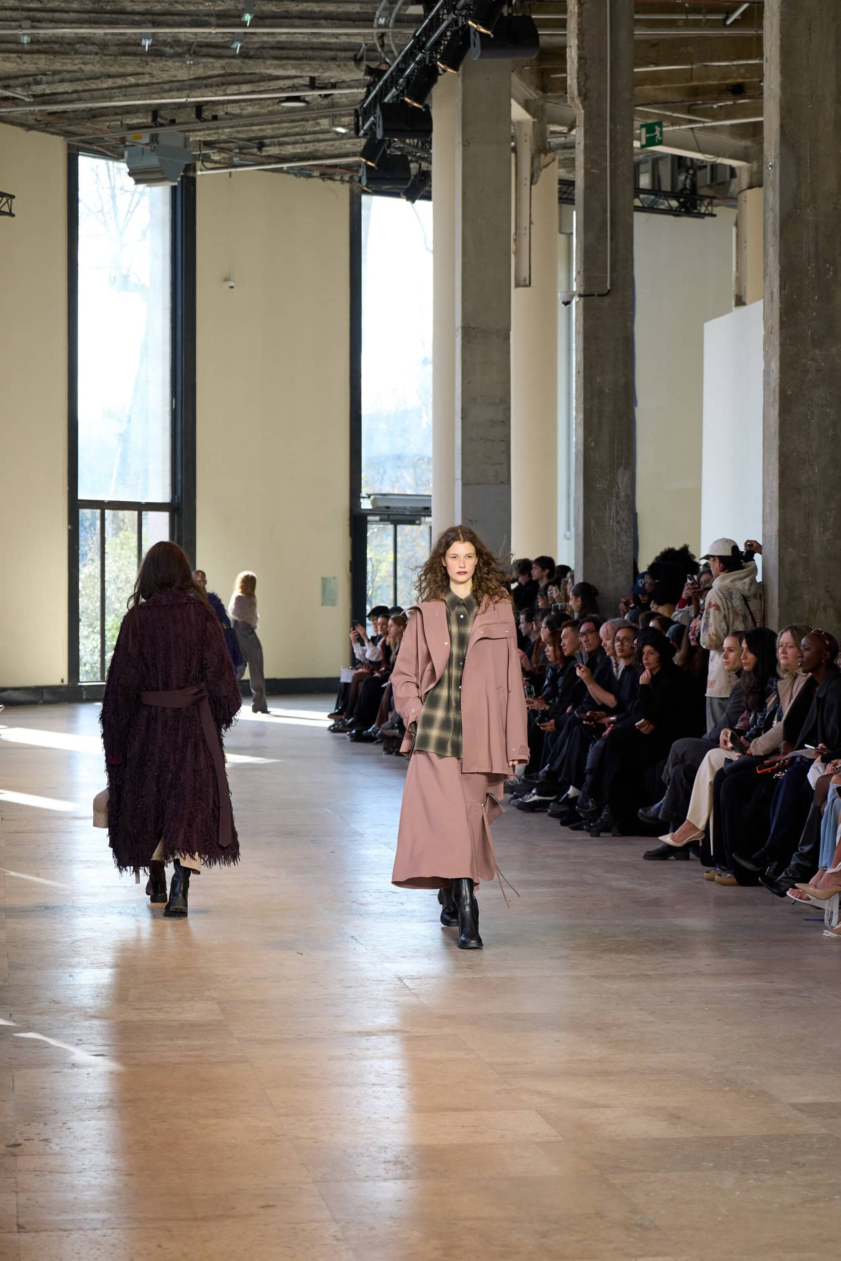 Ujoh Fall 2026 Fashion Show Atmosphere